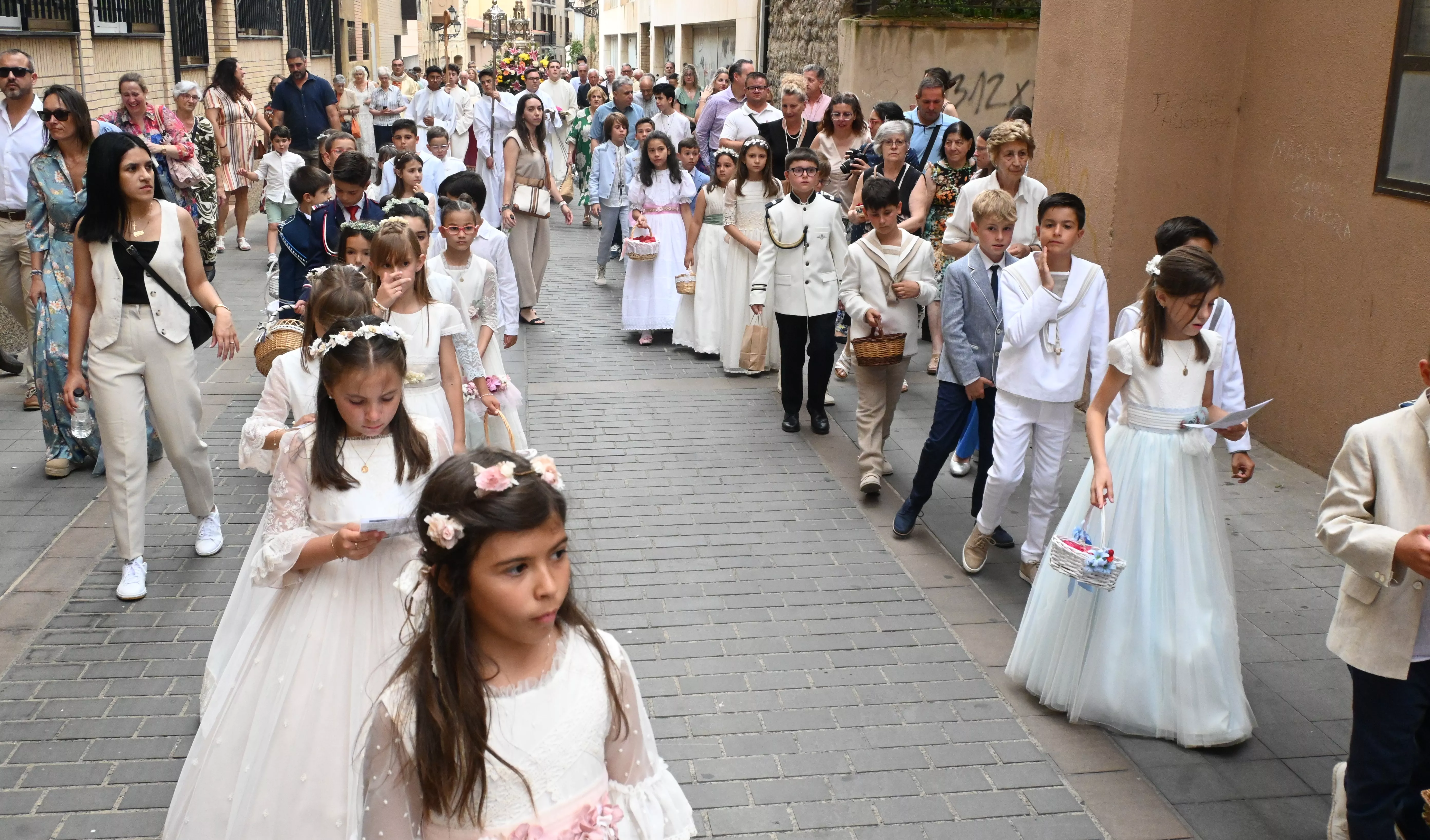Corpus Christi en Huesca con el obispo Padre Pedro Aguado. Foto Carlos Jalle