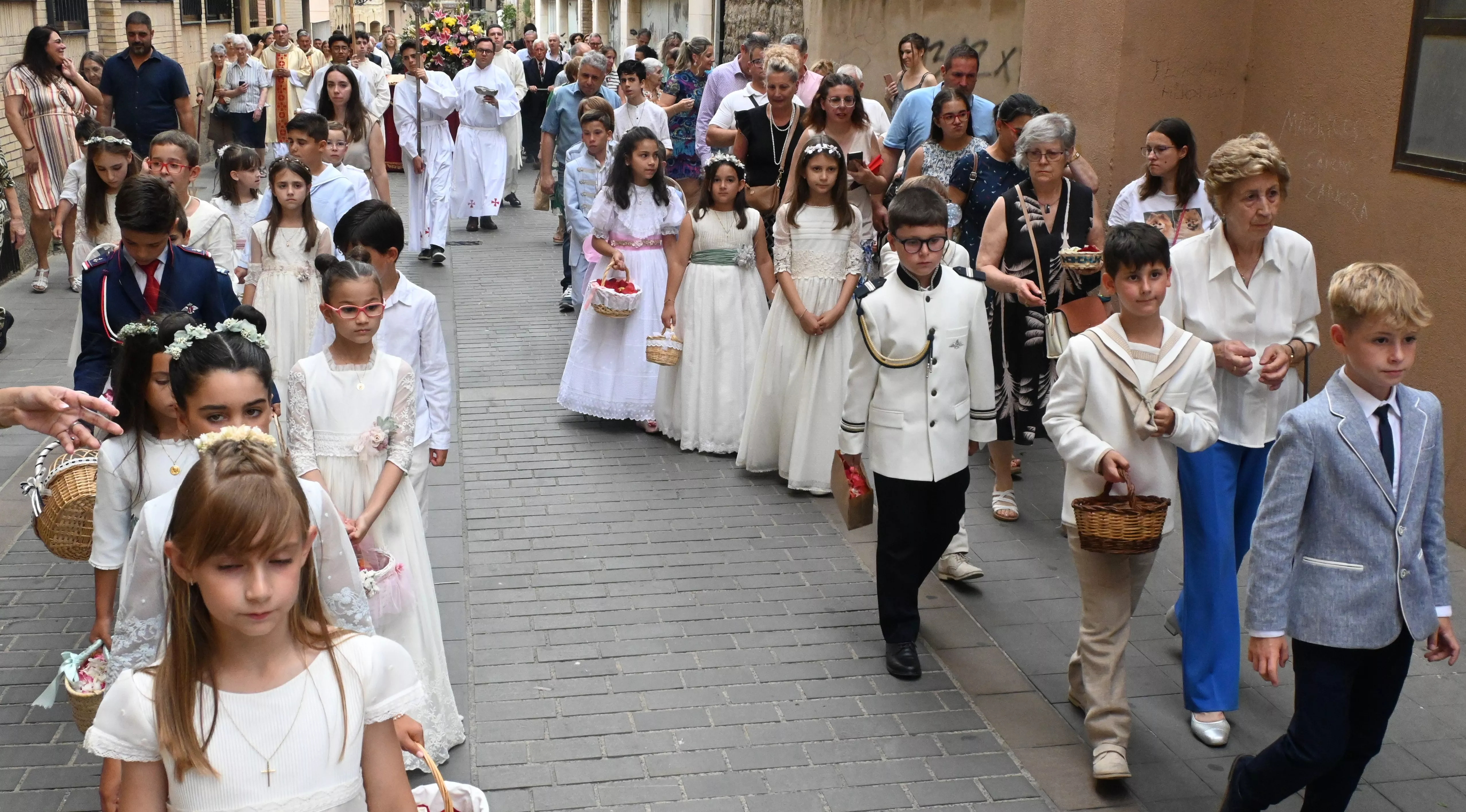 Corpus Christi en Huesca con el obispo Padre Pedro Aguado. Foto Carlos Jalle