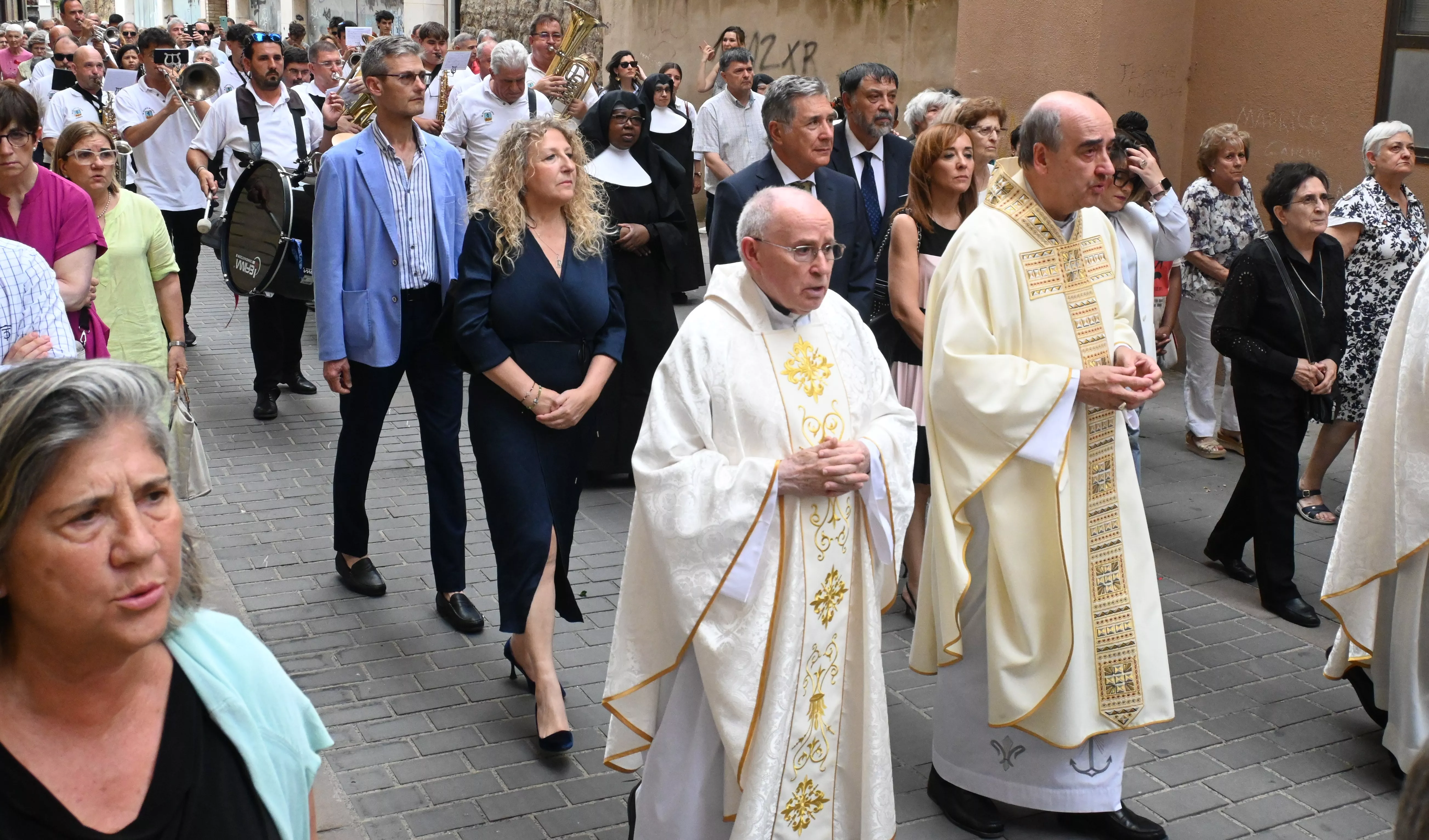 Corpus Christi en Huesca con el obispo Padre Pedro Aguado. Foto Carlos Jalle