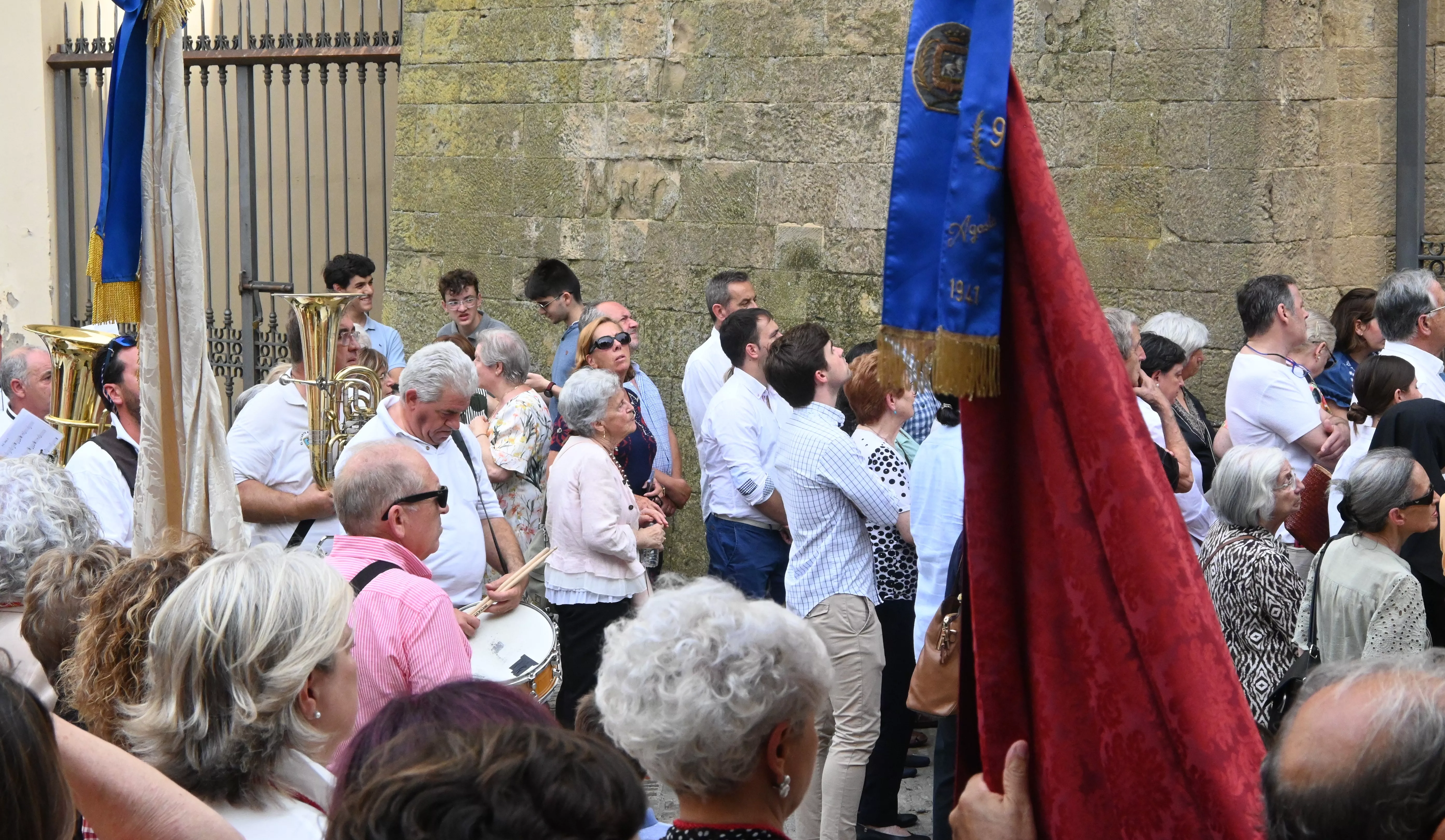 Corpus Christi en Huesca con el obispo Padre Pedro Aguado. Foto Carlos Jalle