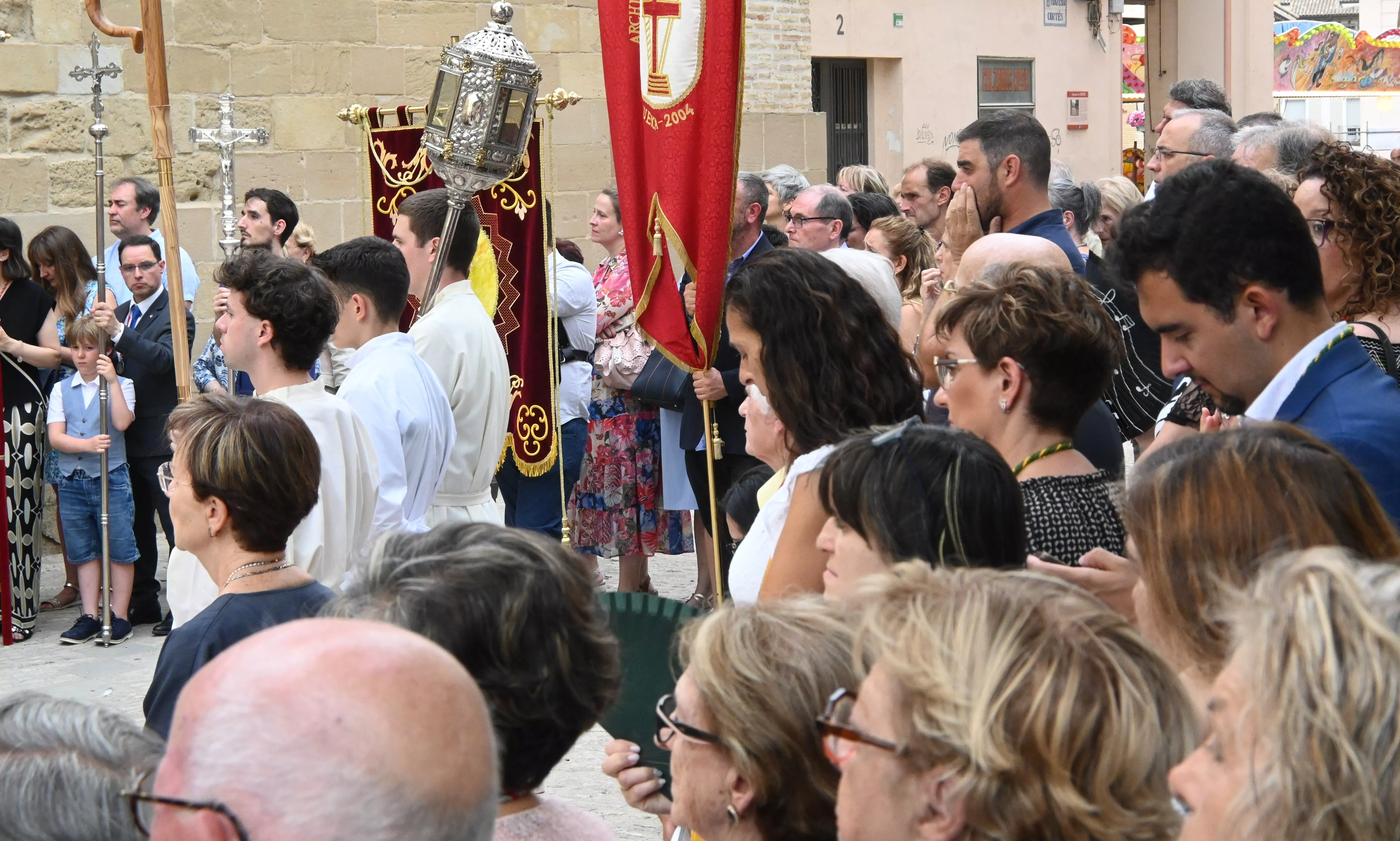 Corpus Christi en Huesca con el obispo Padre Pedro Aguado. Foto Carlos Jalle