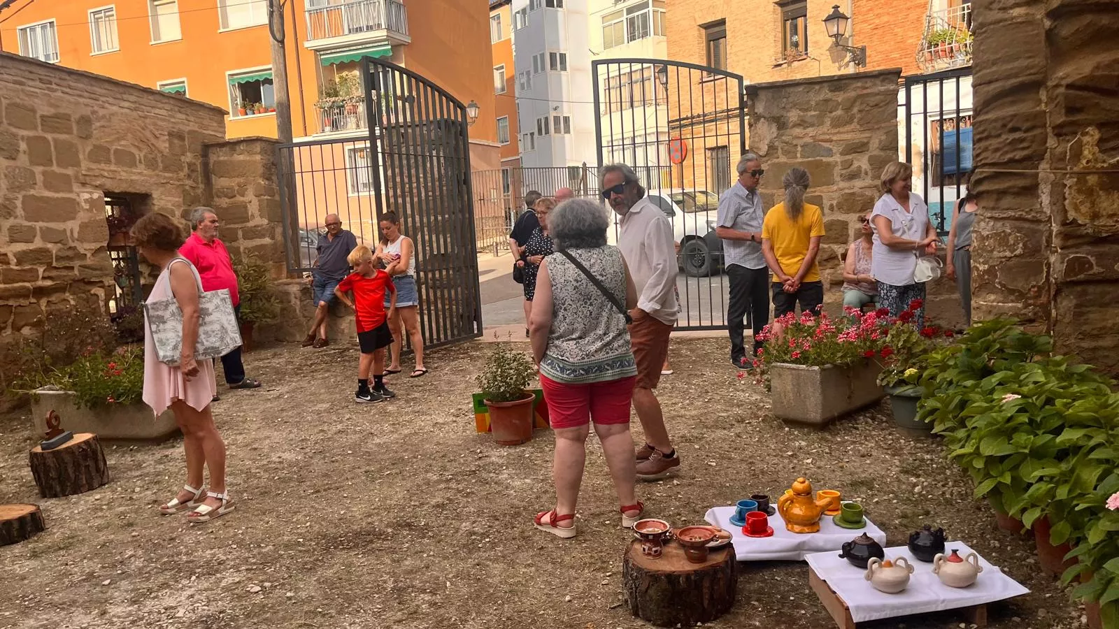 Exposición de Artesanos del Casco en la Malena de Huesca. Foto Mercedes Manterola