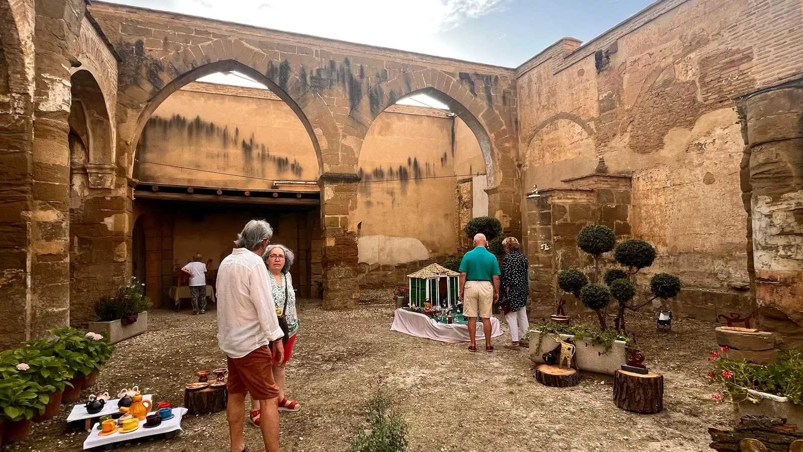 Exposición de Artesanos del Casco en la Malena de Huesca. Foto Mercedes Manterola