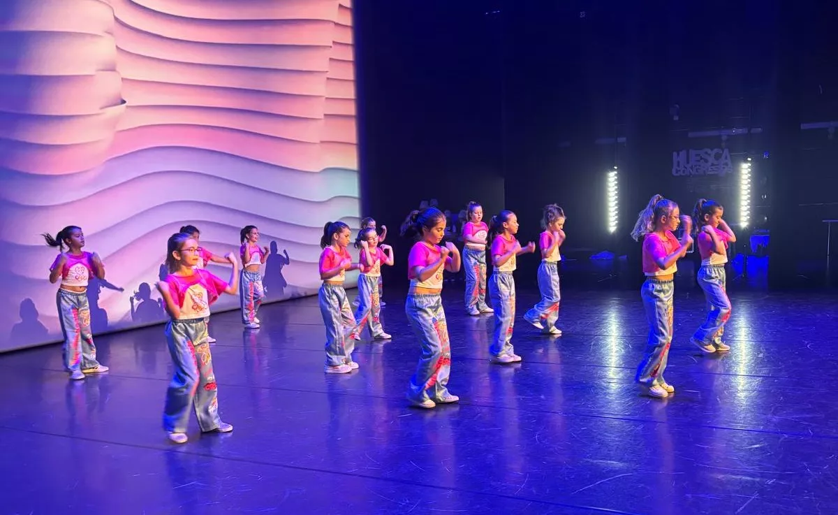 Espectáculo de final de curso 2025 de la Escuela de Danza Elenco. 