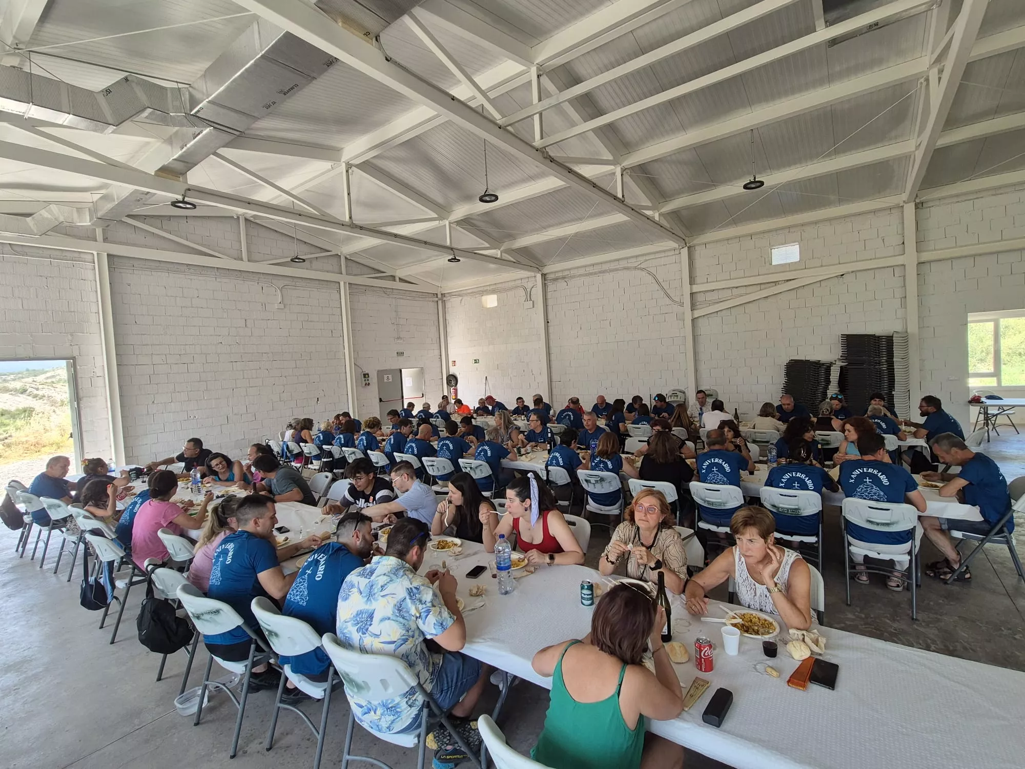 Comida del décimo aniversario del Club de Montaña Javieres. Foto Juanlu Herrero