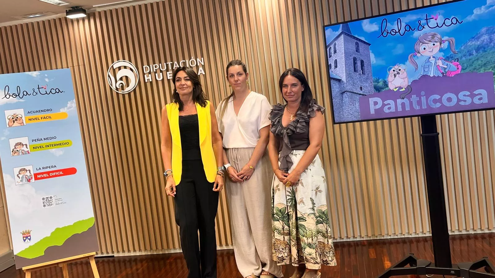 Rufas, Belio y Alós en la presentación del proyecto de turismo familiar protagonizado por Bola y Tica. Foto Mercedes Manterola Rufas, Belio y Alós en la presentación del proyecto de turismo familiar protagonizado por Bola y Tica. Foto Mercedes Manterola