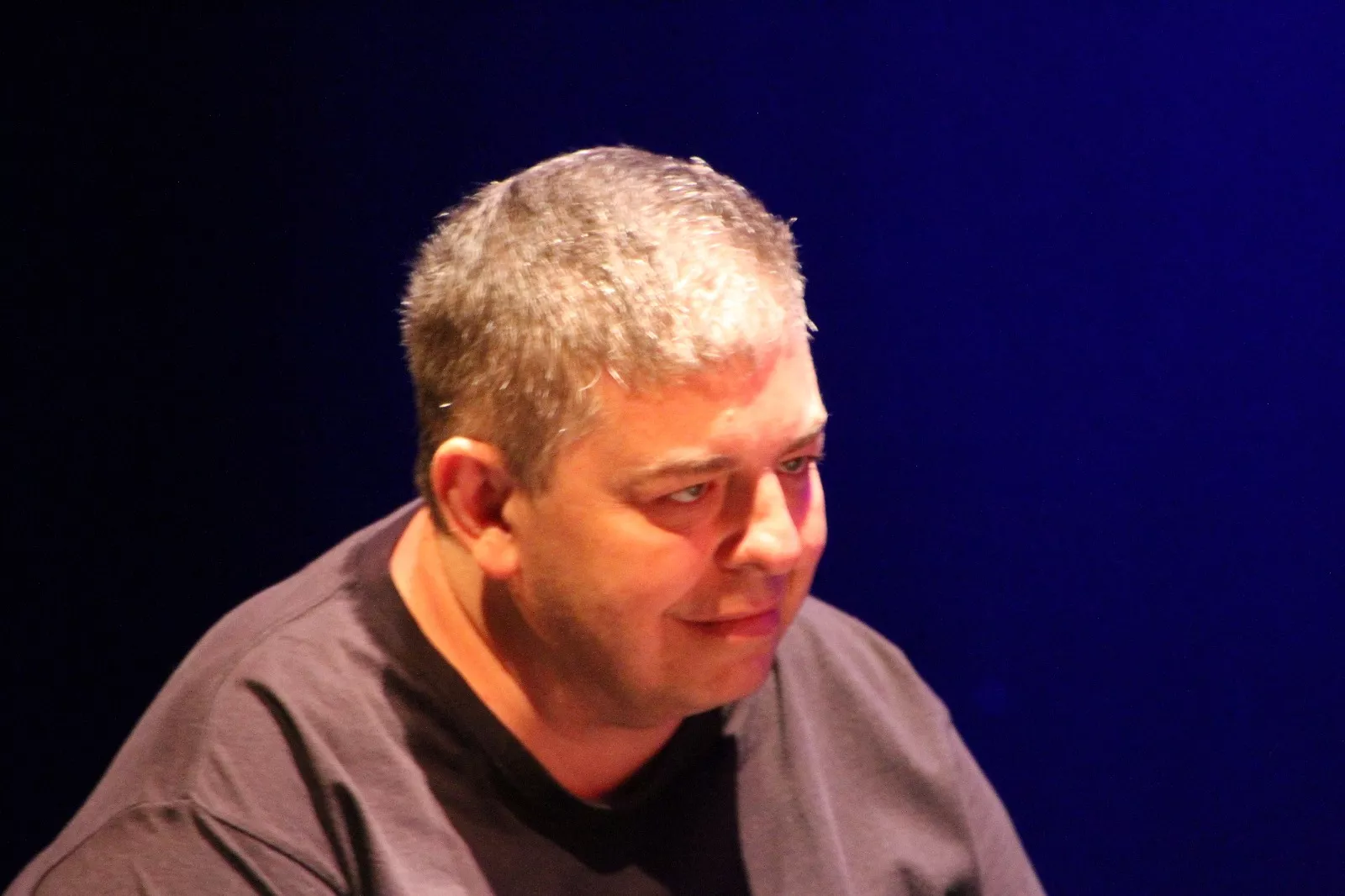 Grupo de Valentia en la Muestra Joven de Teatro y Danza. Foto Carlos Neofato