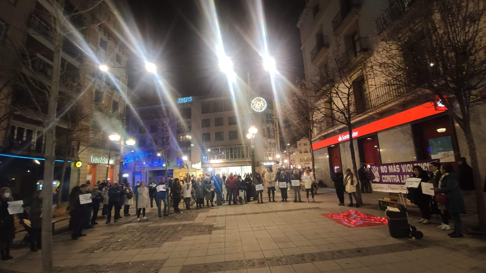 El Colectivo de Mujeres Feministas de Huesca denuncia un diciembre sangriento para las mujeres