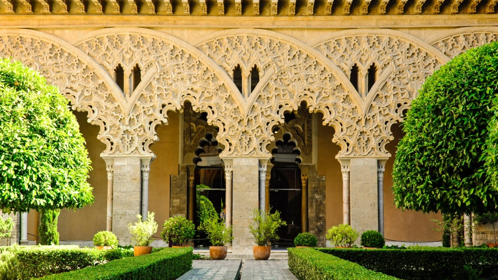 Palacio de la Aljafería Palacio de la Aljafería