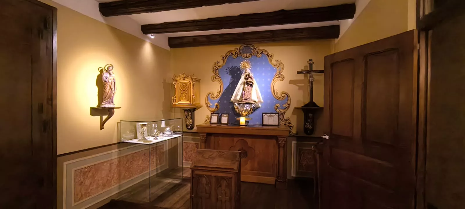 Casa Museo del Padre Saturnino López Novoa en Huesca. Foto Joaquín Santafé