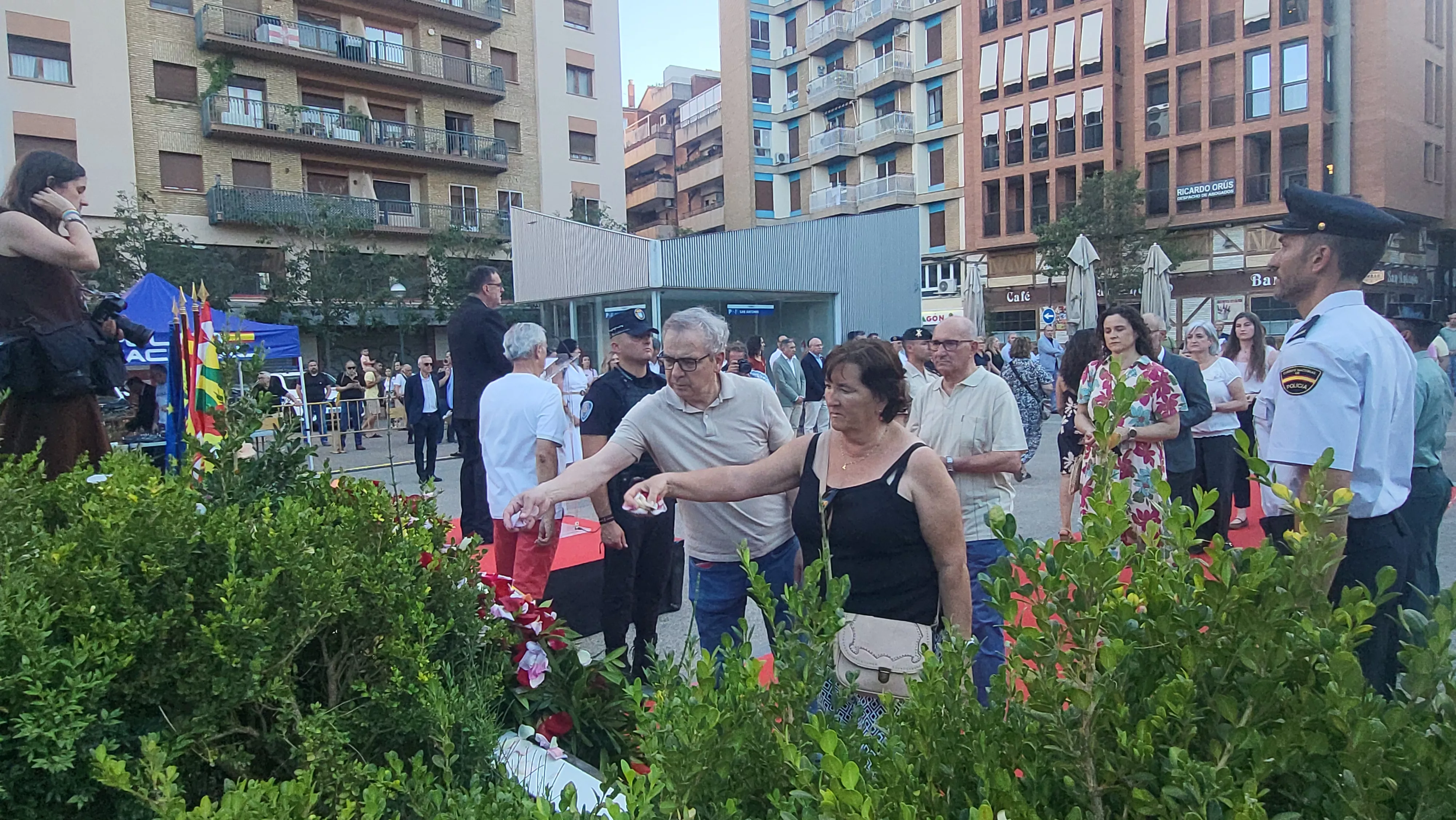 Homenaje en Huesca a las víctimas del terrorismo. Foto Mercedes Manterola