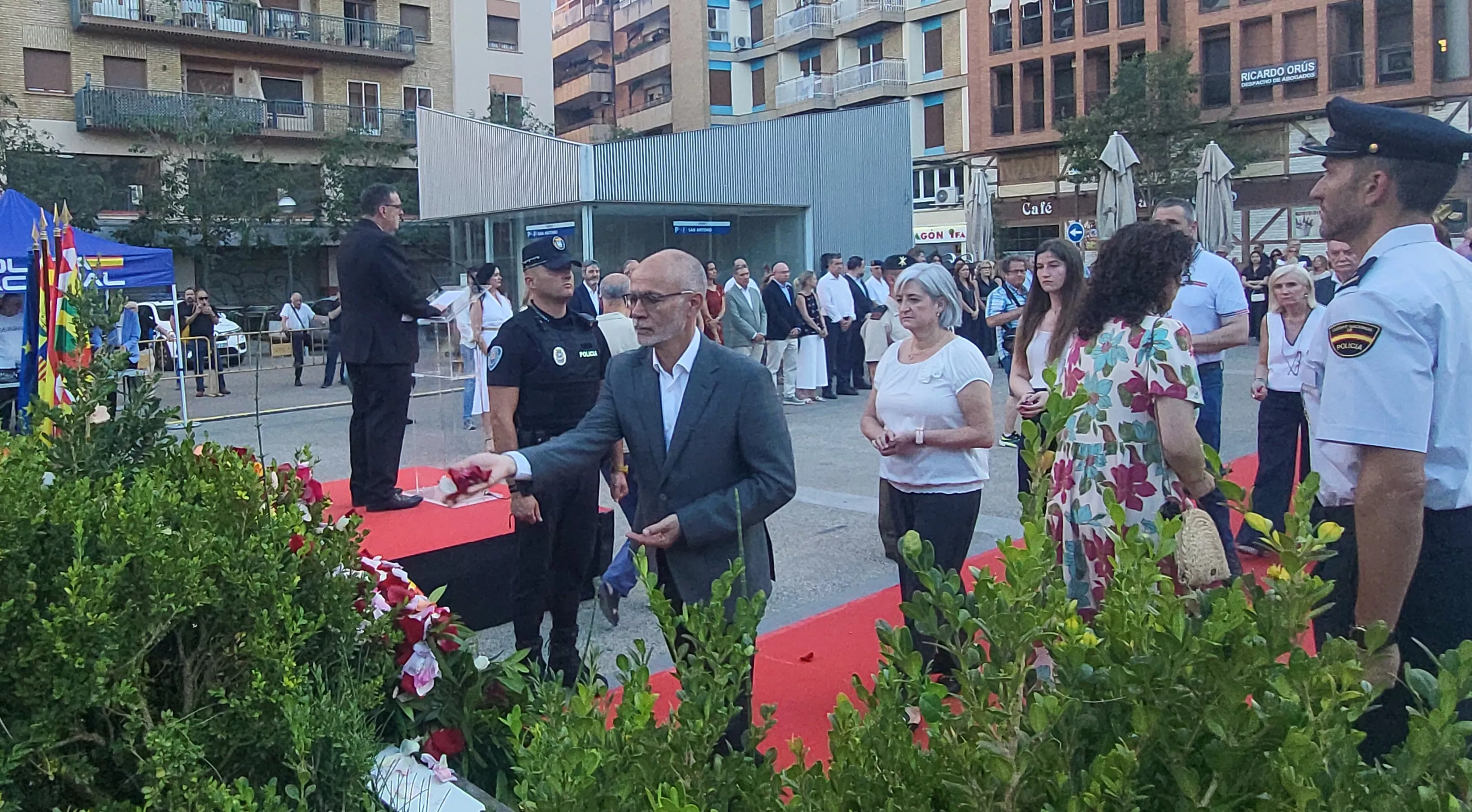 Homenaje en Huesca a las víctimas del terrorismo. Foto Mercedes Manterola