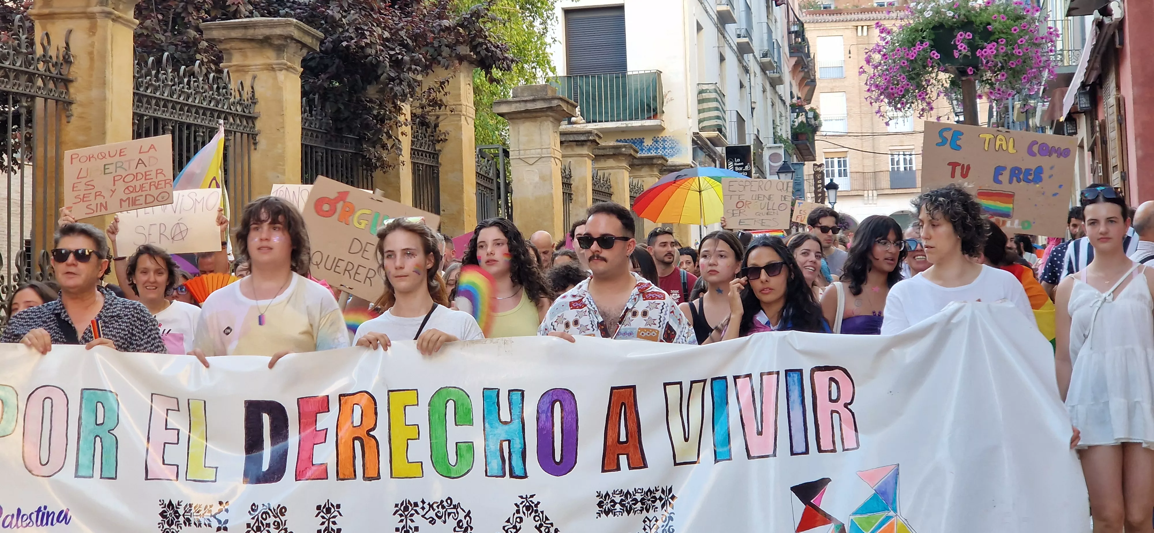Día del Orgullo LGTBIQA+ en Huesca. Foto Myriam Martínez