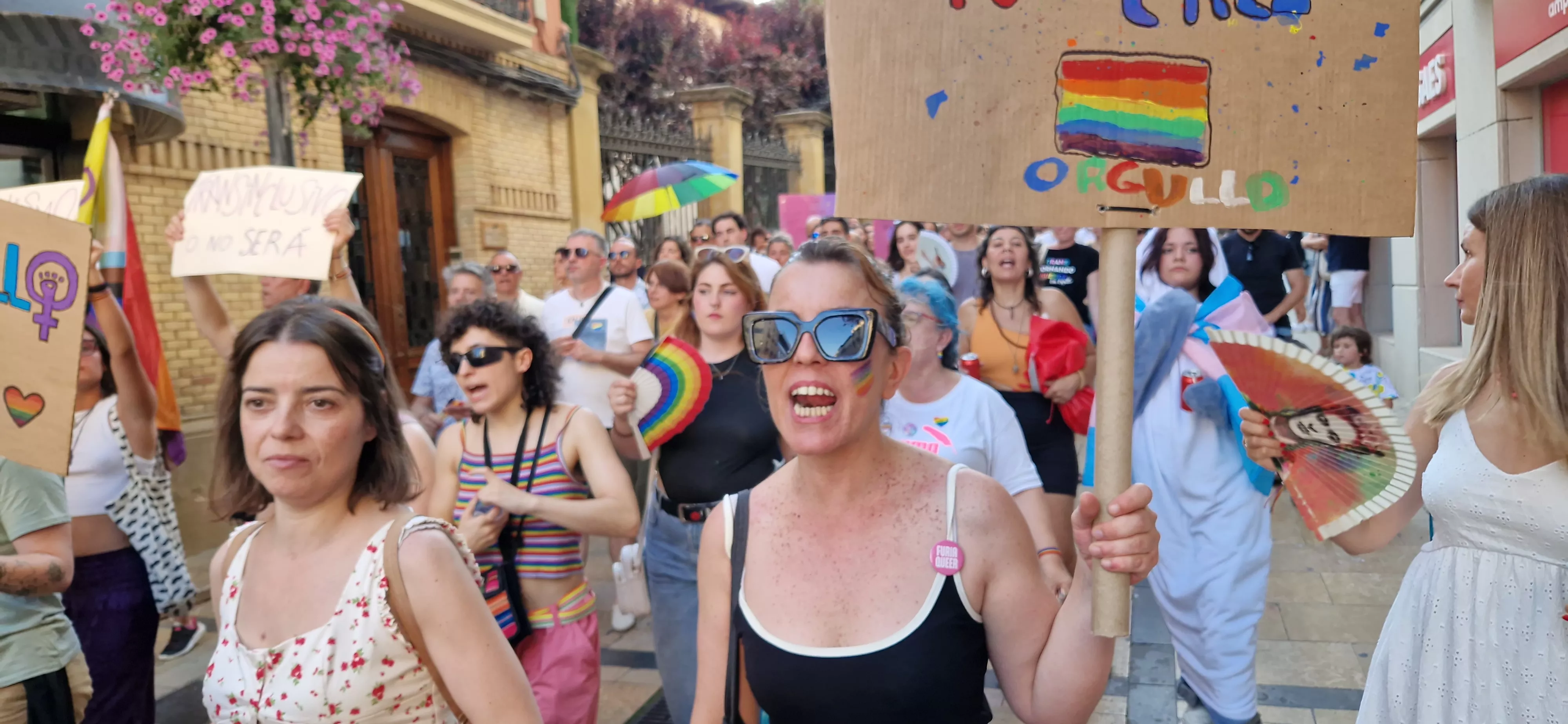 Día del Orgullo LGTBIQA+ en Huesca. Foto Myriam Martínez