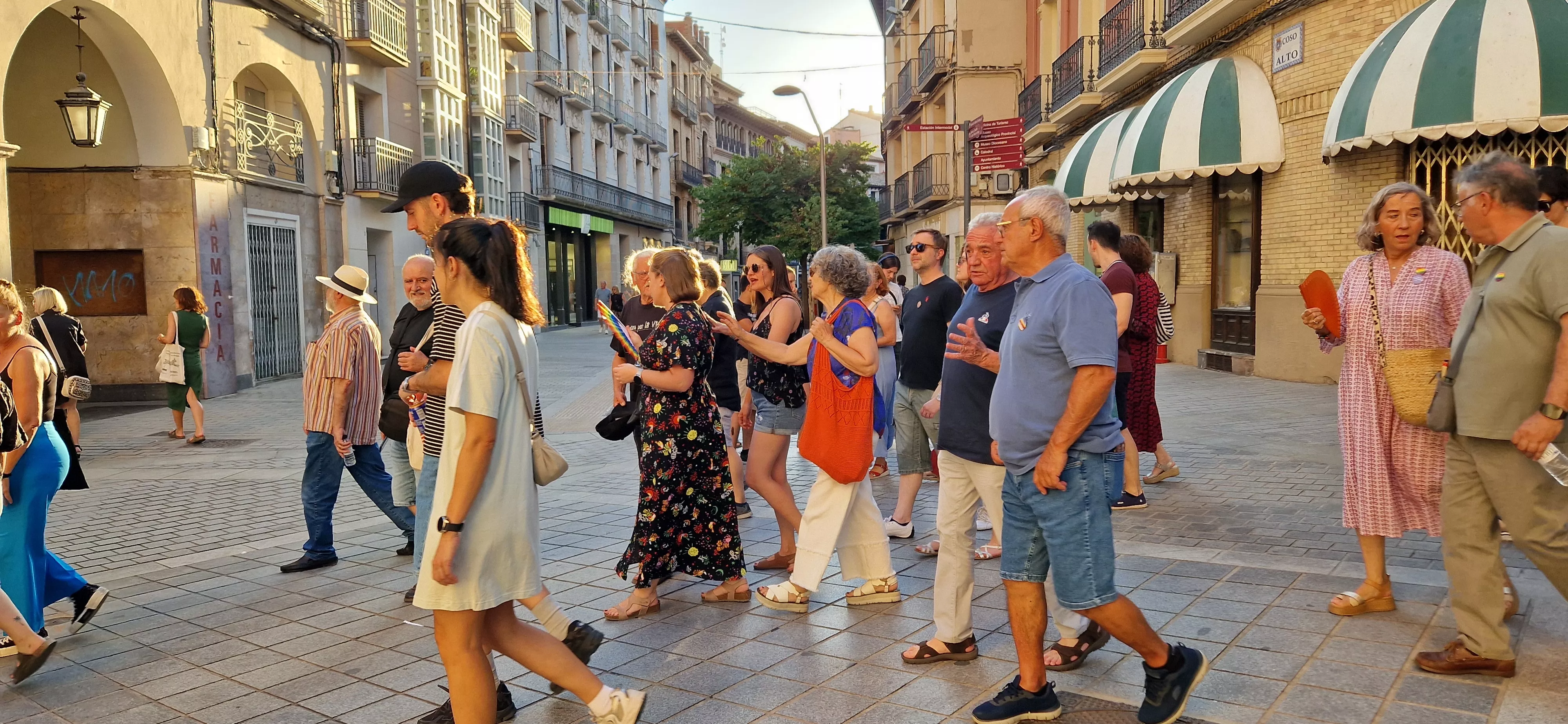 Día del Orgullo LGTBIQA+ en Huesca. Foto Myriam Martínez