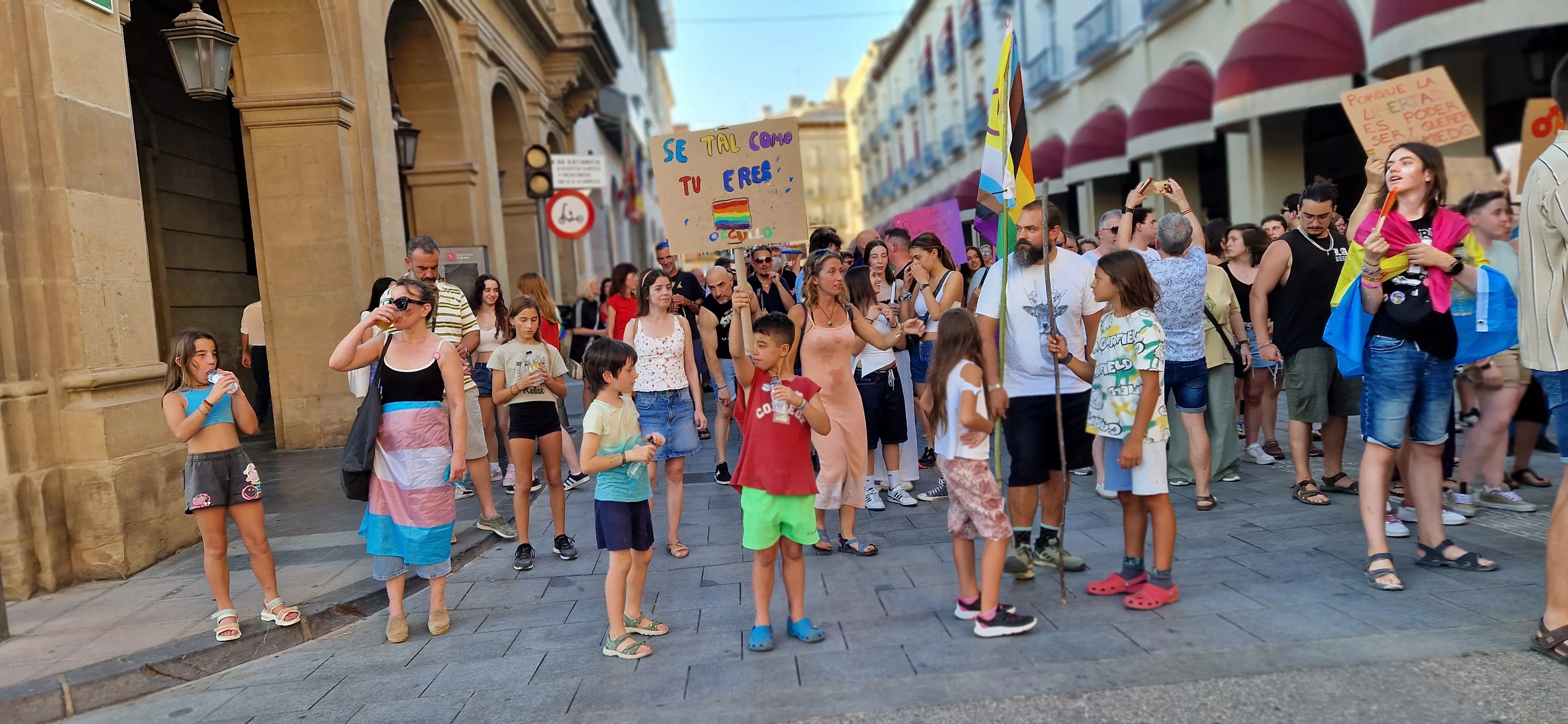 Día del Orgullo LGTBIQA+ en Huesca. Foto Myriam Martínez