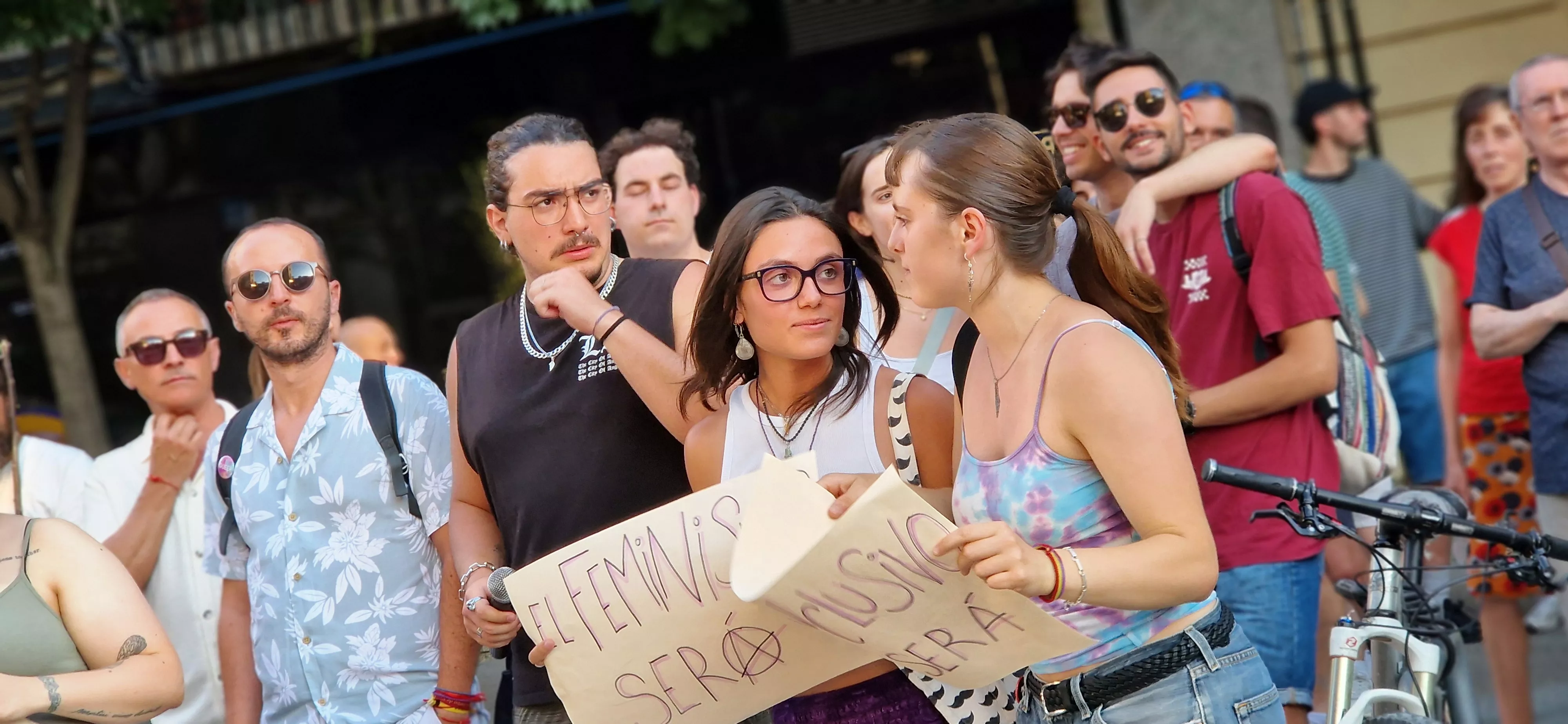 Día del Orgullo LGTBIQA+ en Huesca. Foto Myriam Martínez