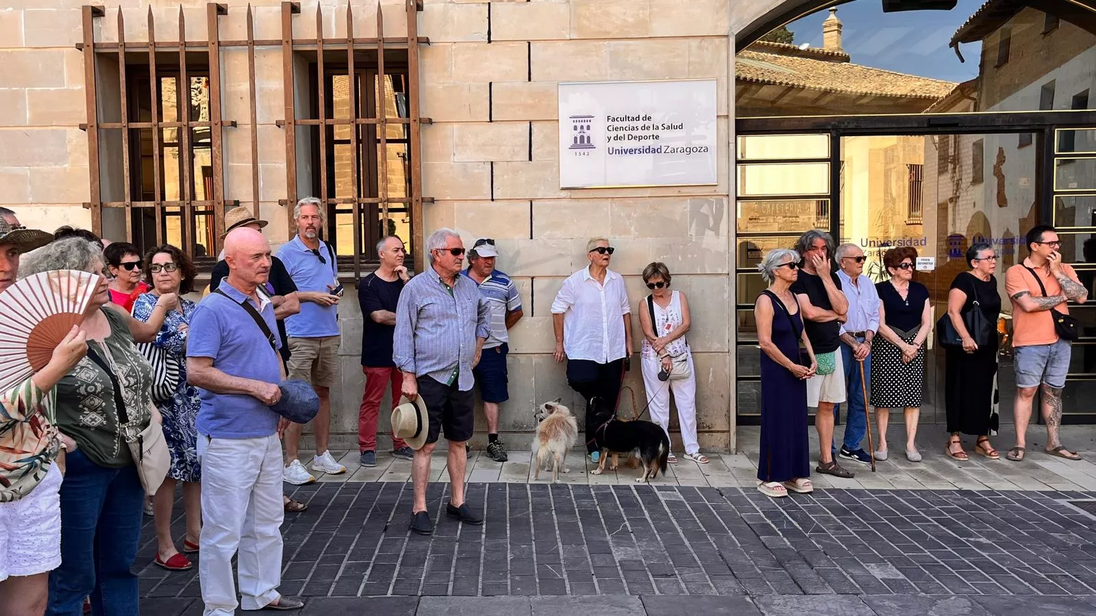 Cuarto abrazo al Seminario de Huesca. Foto Mercedes Manterola