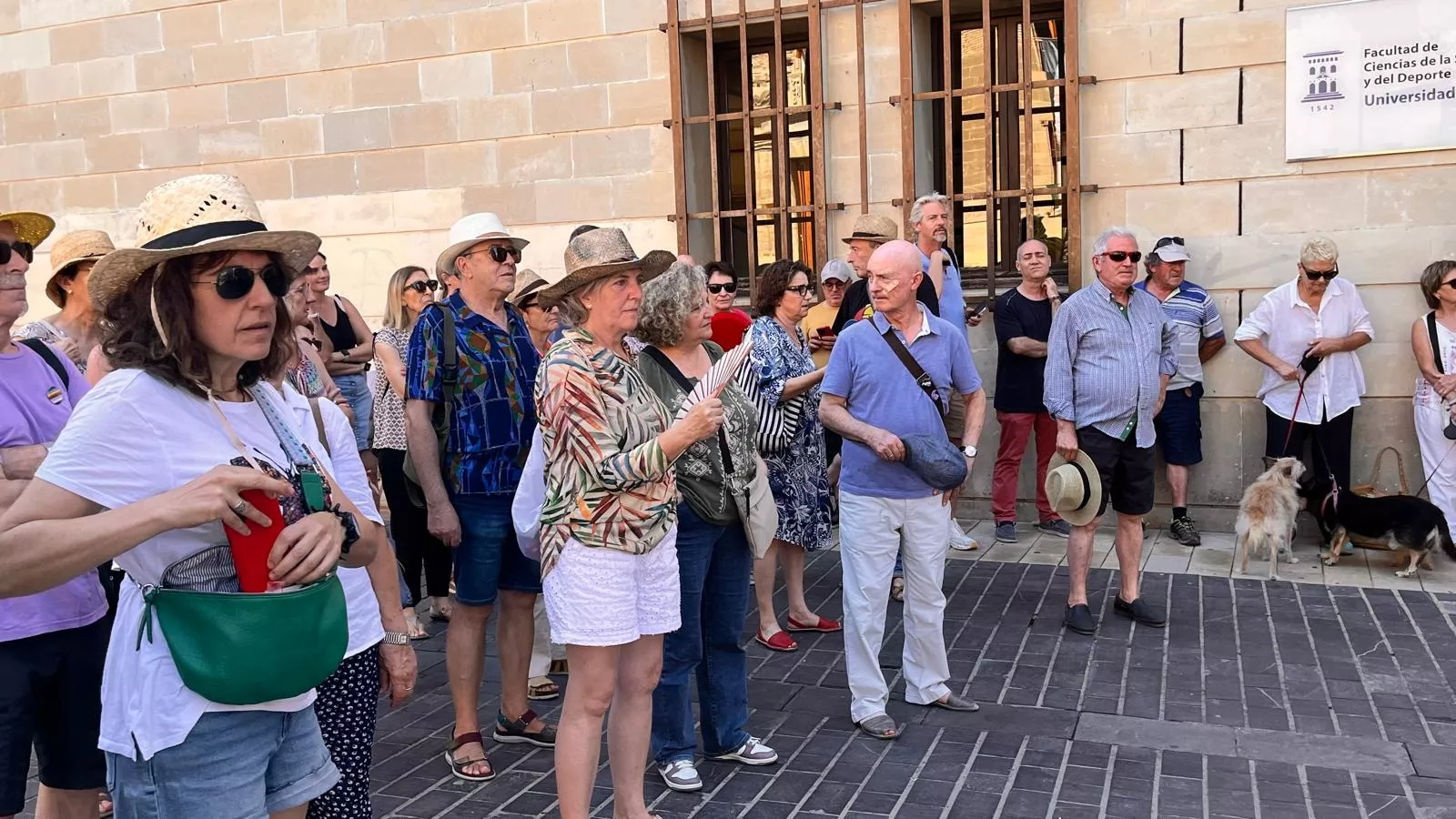Cuarto abrazo al Seminario de Huesca. Foto Mercedes Manterola