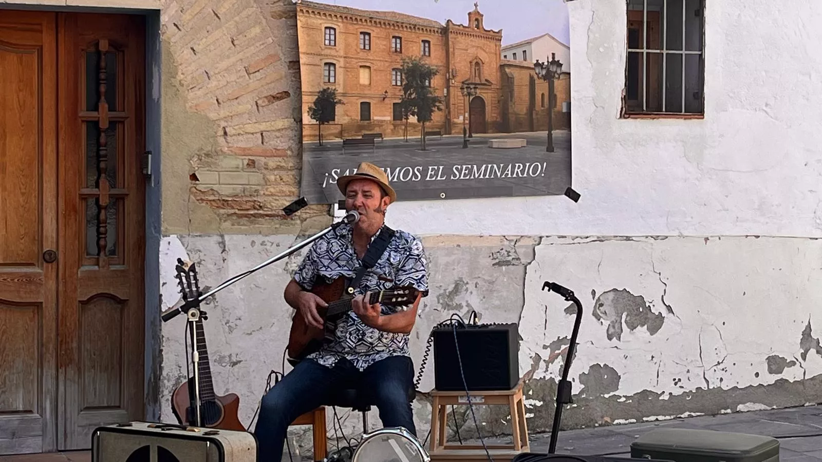 Cuarto abrazo al Seminario de Huesca. Foto Mercedes Manterola
