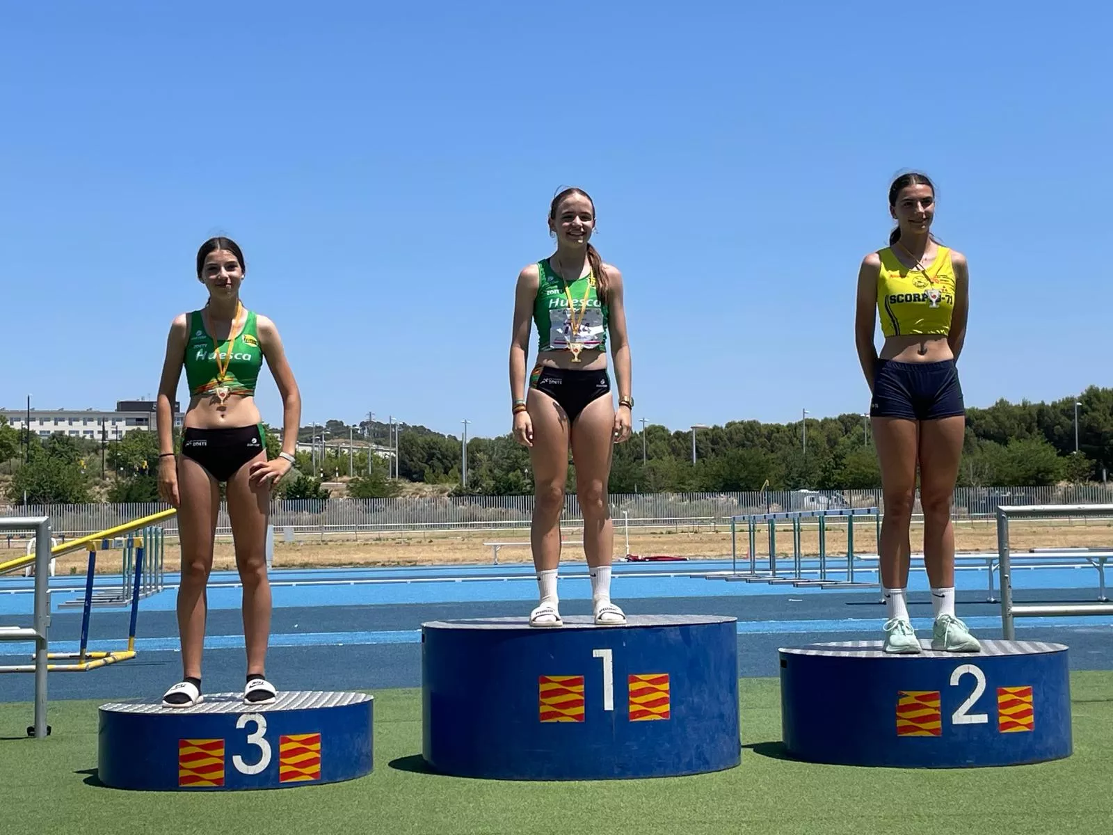 Ana Buil y Amalia Molleda, oro y bronce en triple