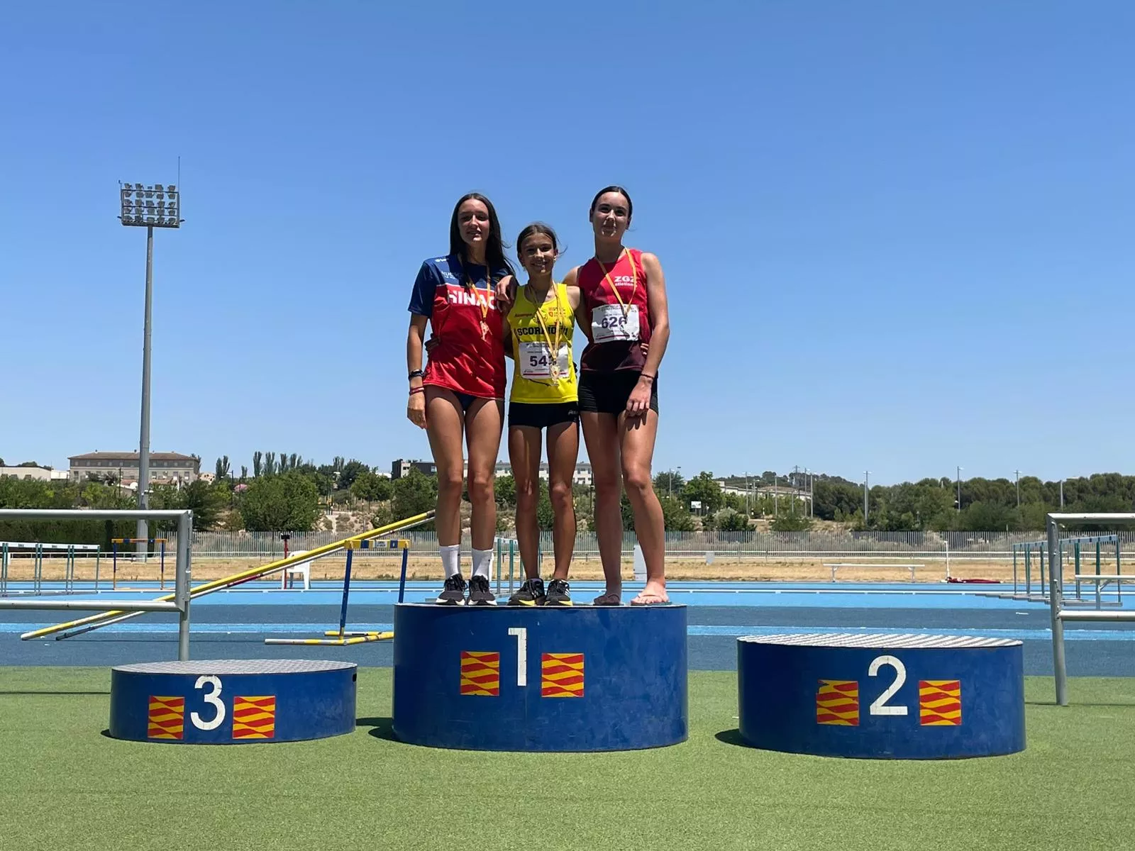 Valeria Angusto, bronce en 300 vallas