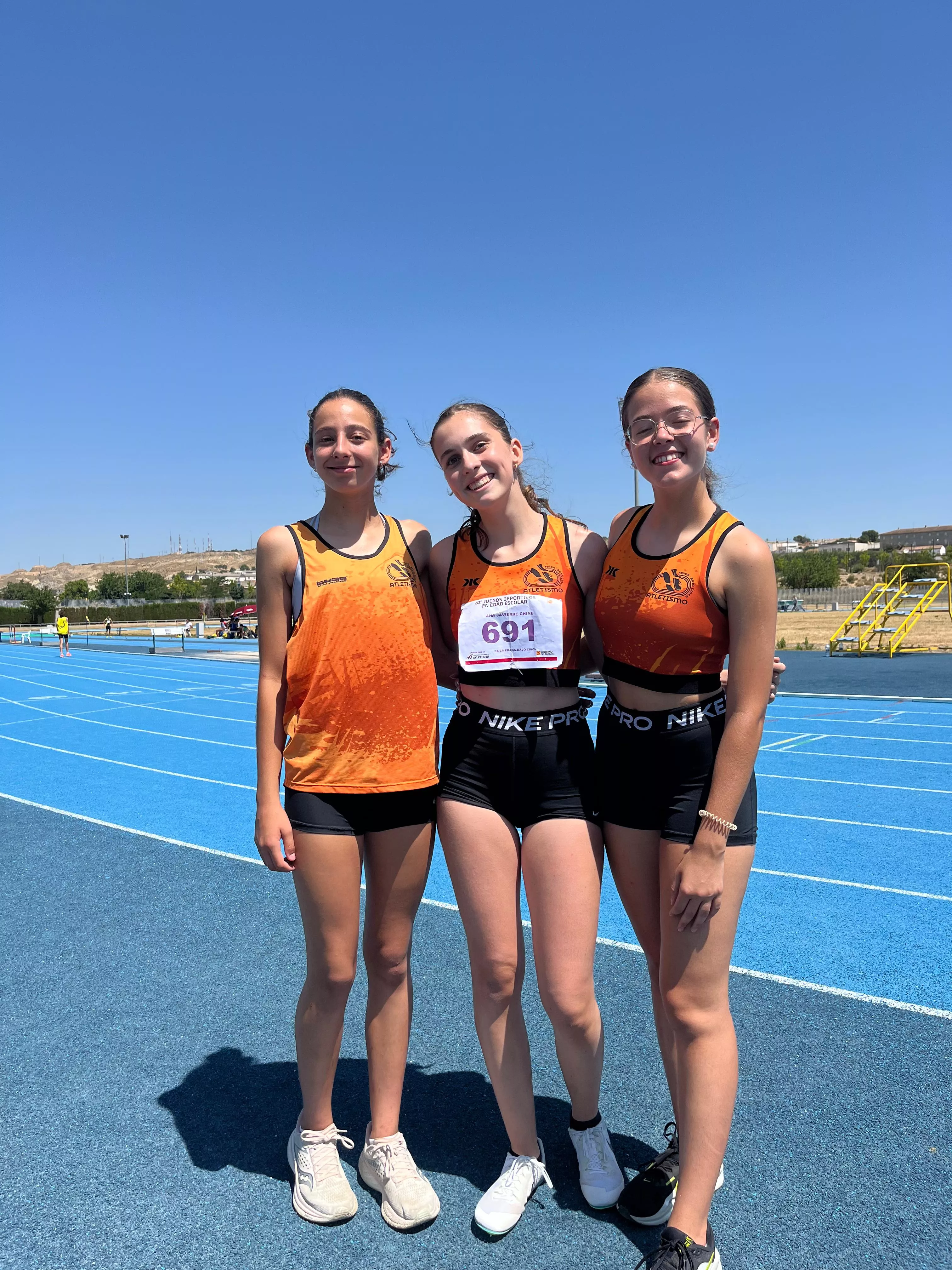 Nerea Santamaría, Ana Javierre e Irene Portolés (Fraga)
