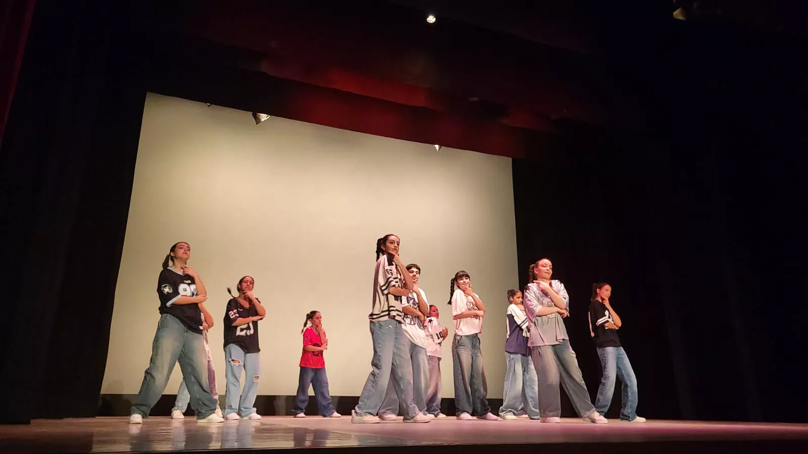  Fin de Curso de Espacio Danza de Huesca con homenaje a Mercedes Moliní