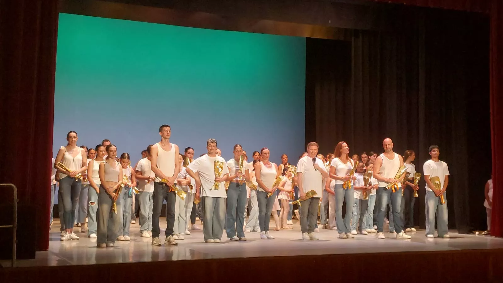  Fin de Curso de Espacio Danza de Huesca con homenaje a Mercedes Moliní