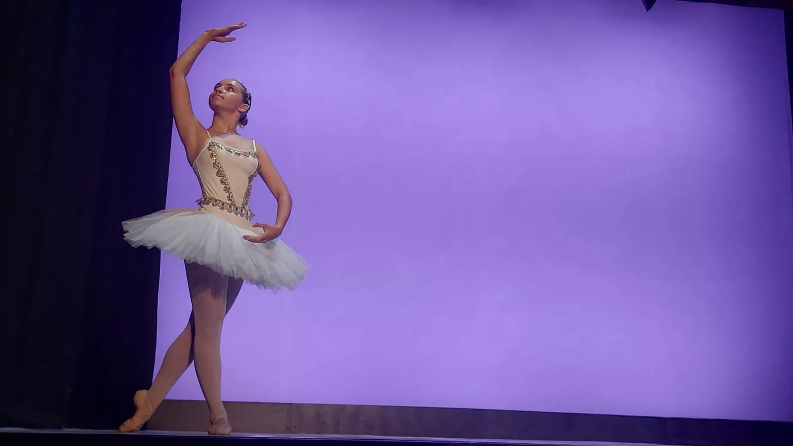  Fin de Curso de Espacio Danza de Huesca con homenaje a Mercedes Moliní