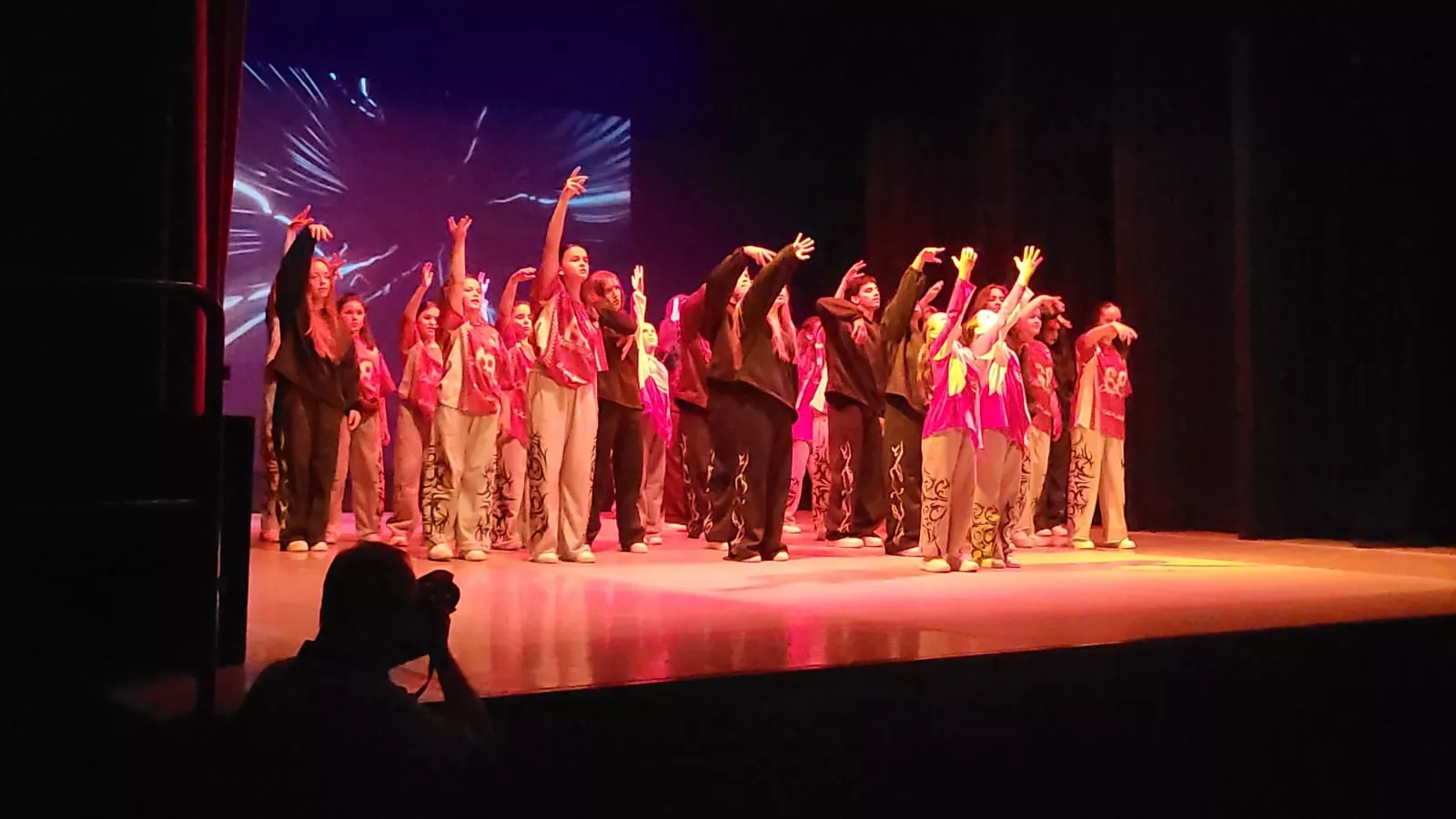  Fin de Curso de Espacio Danza de Huesca con homenaje a Mercedes Moliní
