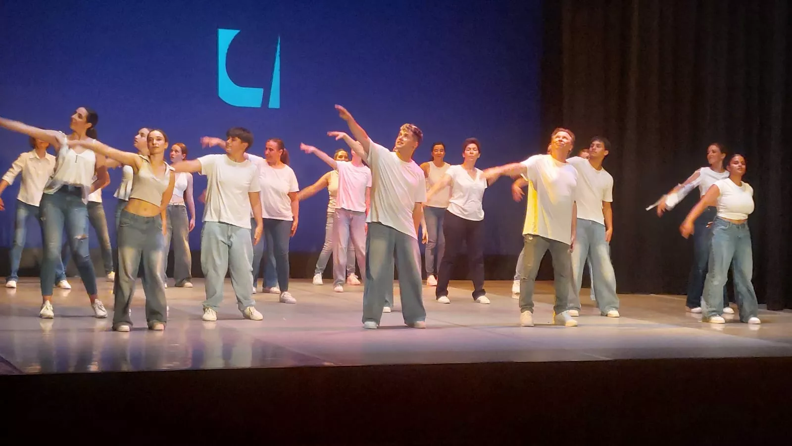  Fin de Curso de Espacio Danza de Huesca con homenaje a Mercedes Moliní