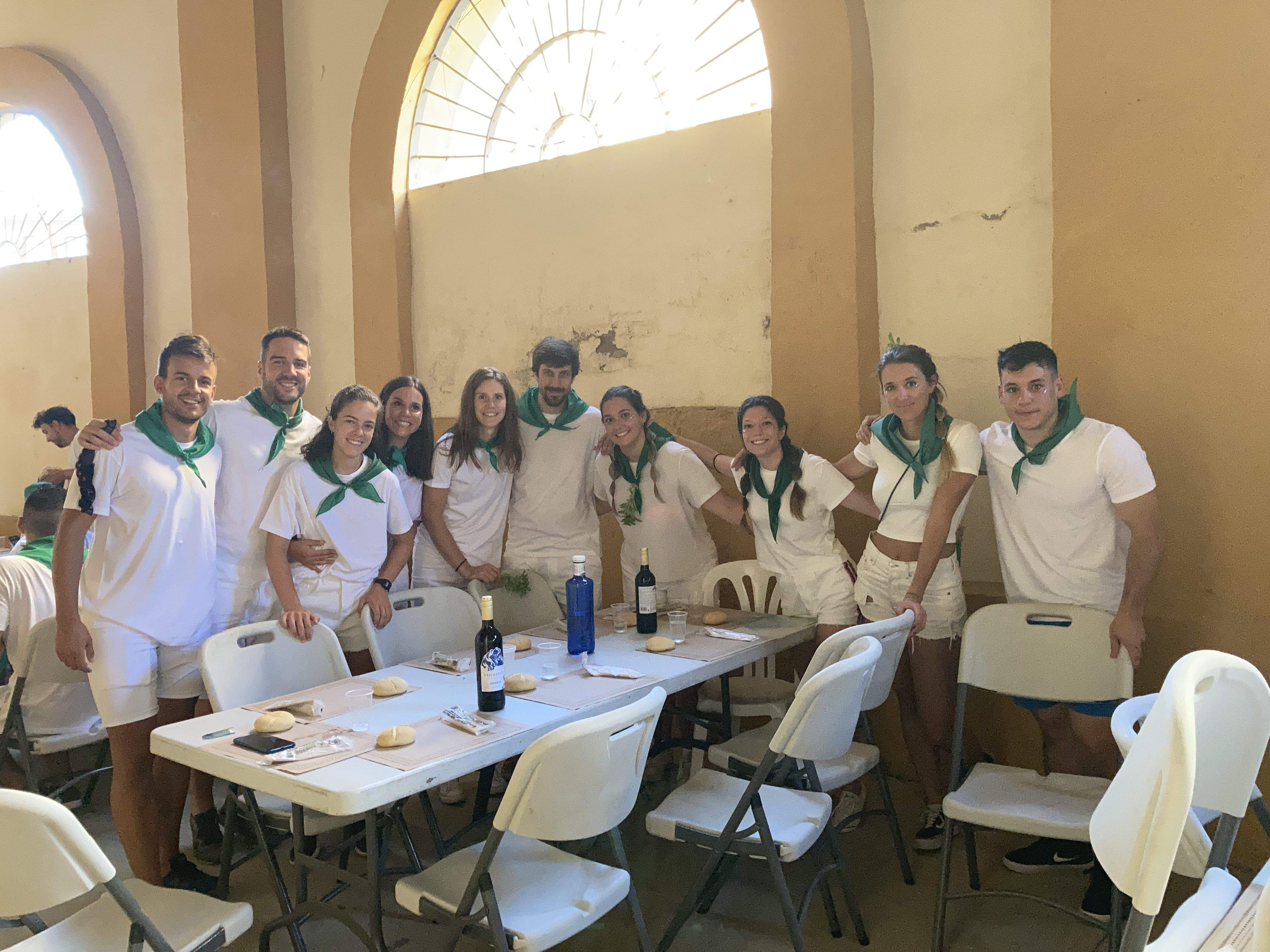Almuerzos en la antesala del chupinazo.