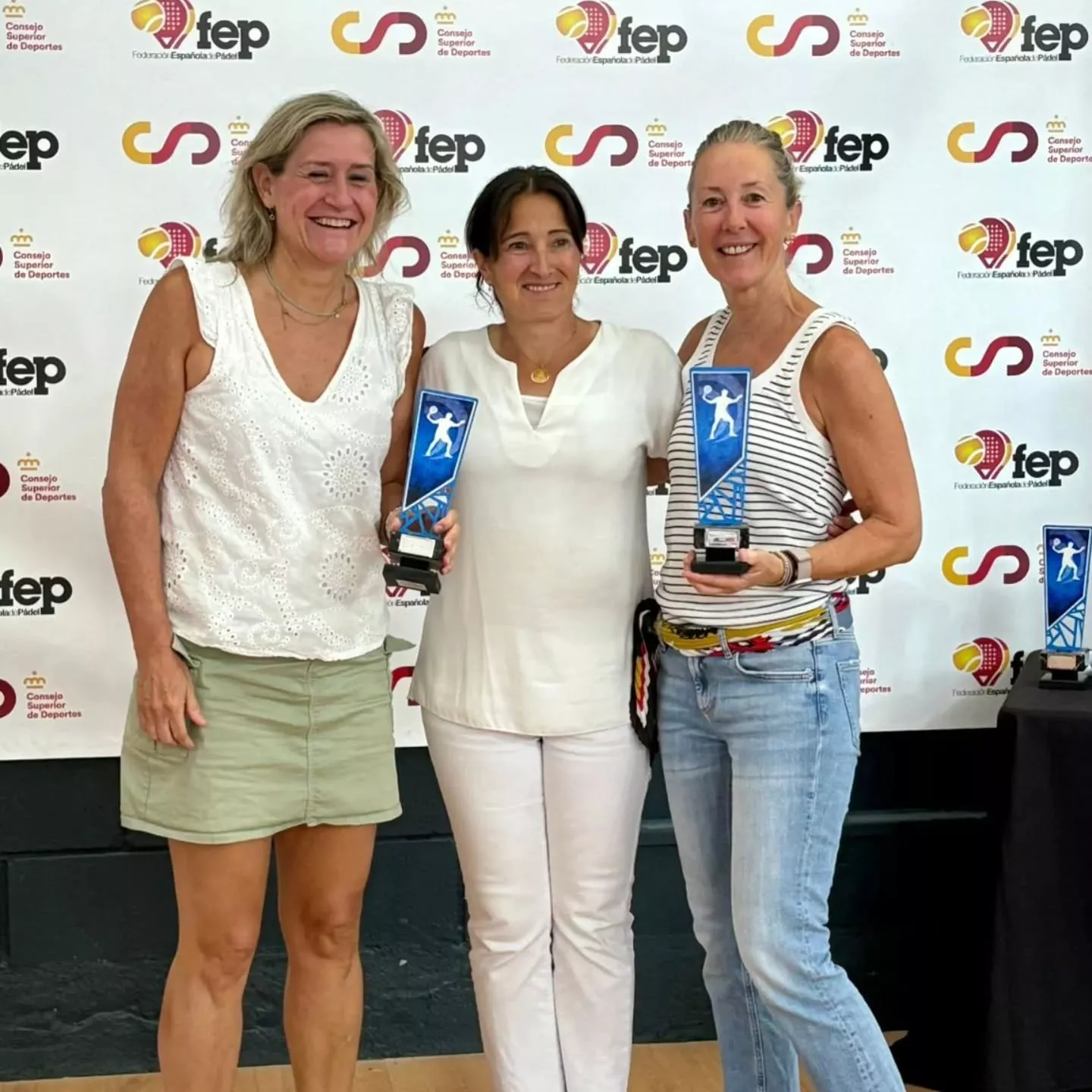 Susana Lafarga y Begoña Hidalgo, campeonas Veteranas +50