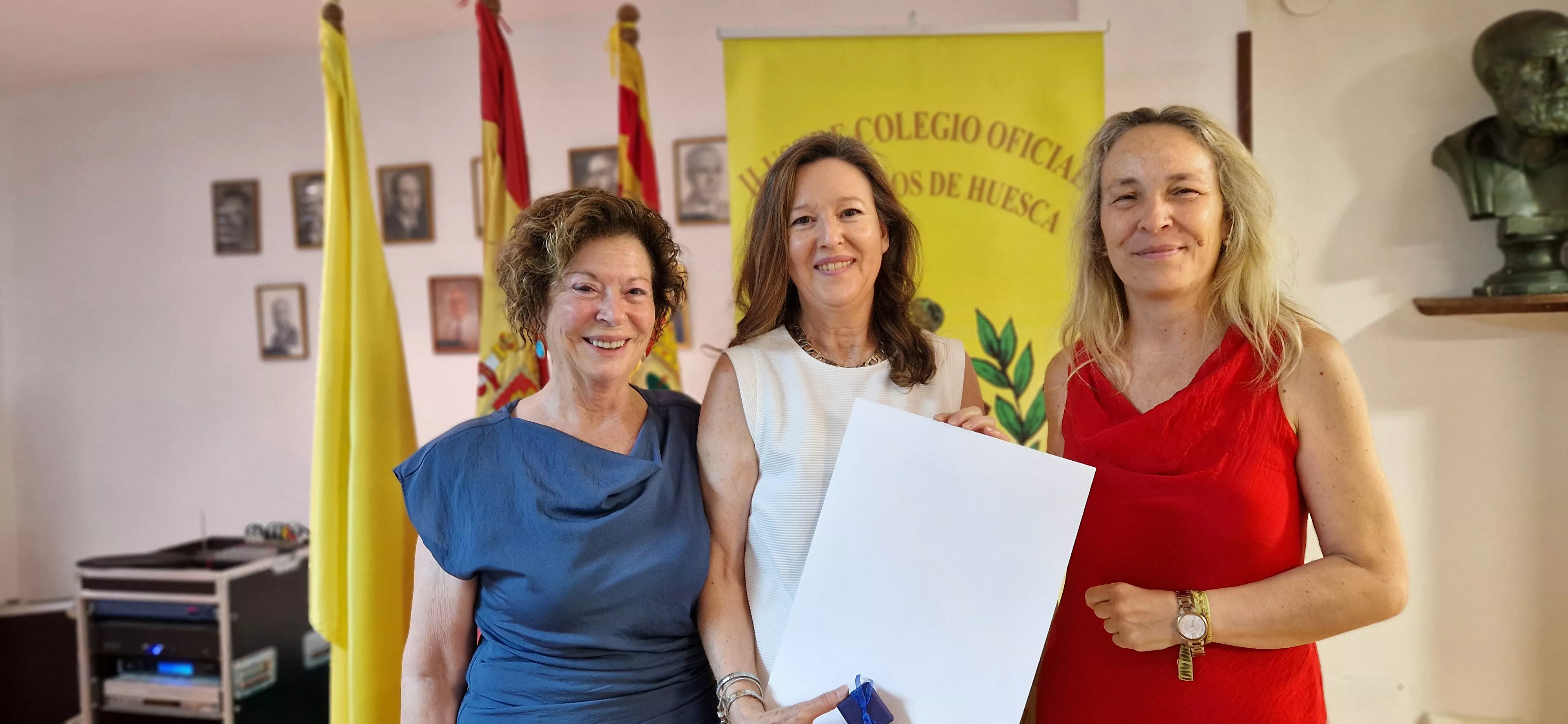 Fiesta anual del Colegio Oficial de Médicos de Huesca. Foto Myriam Martínez