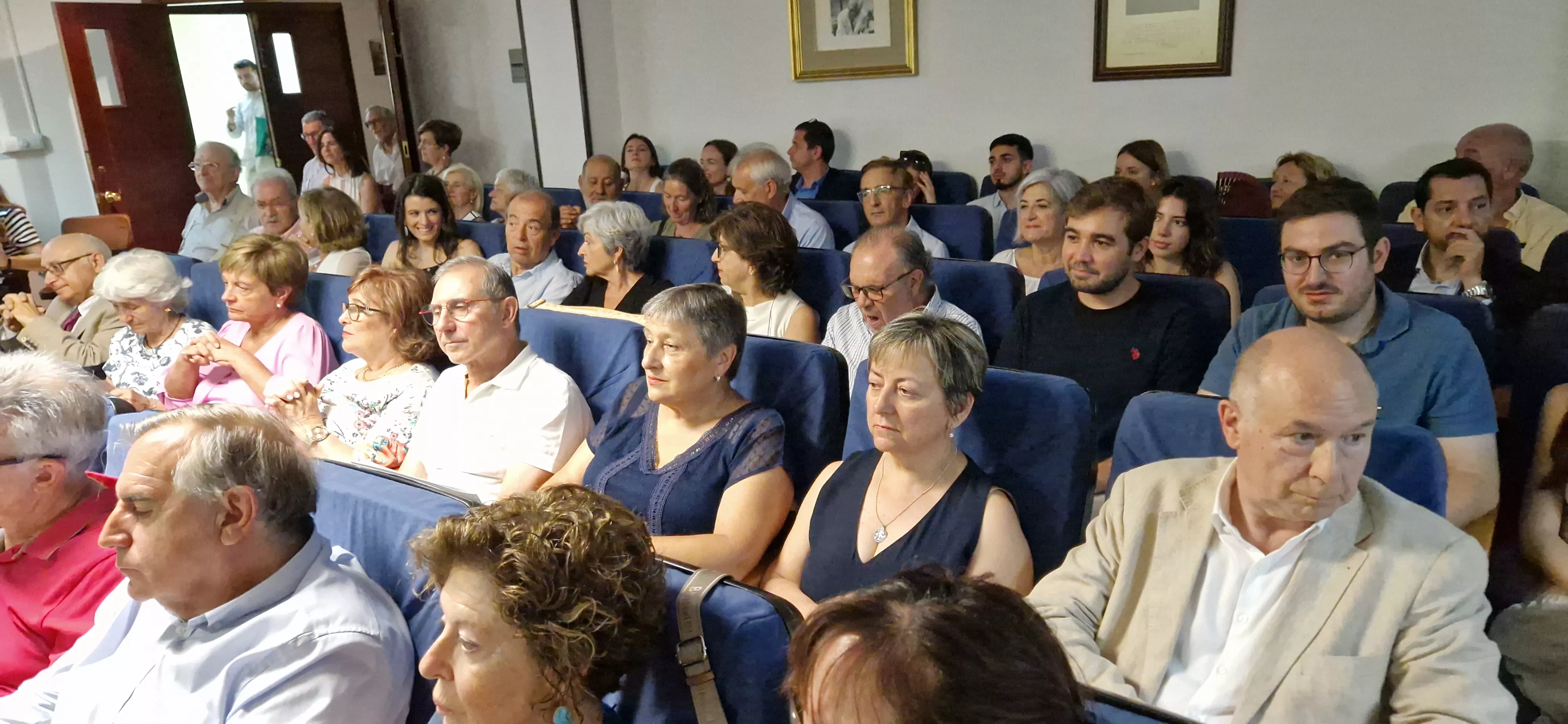Fiesta anual del Colegio Oficial de Médicos de Huesca. Foto Myriam Martínez