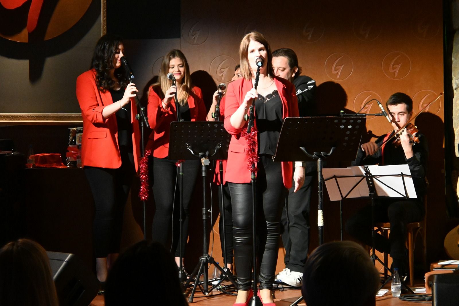 Espectáculo Emociónate en Navidad para Autismo Huesca. Foto: Carlos Jalle