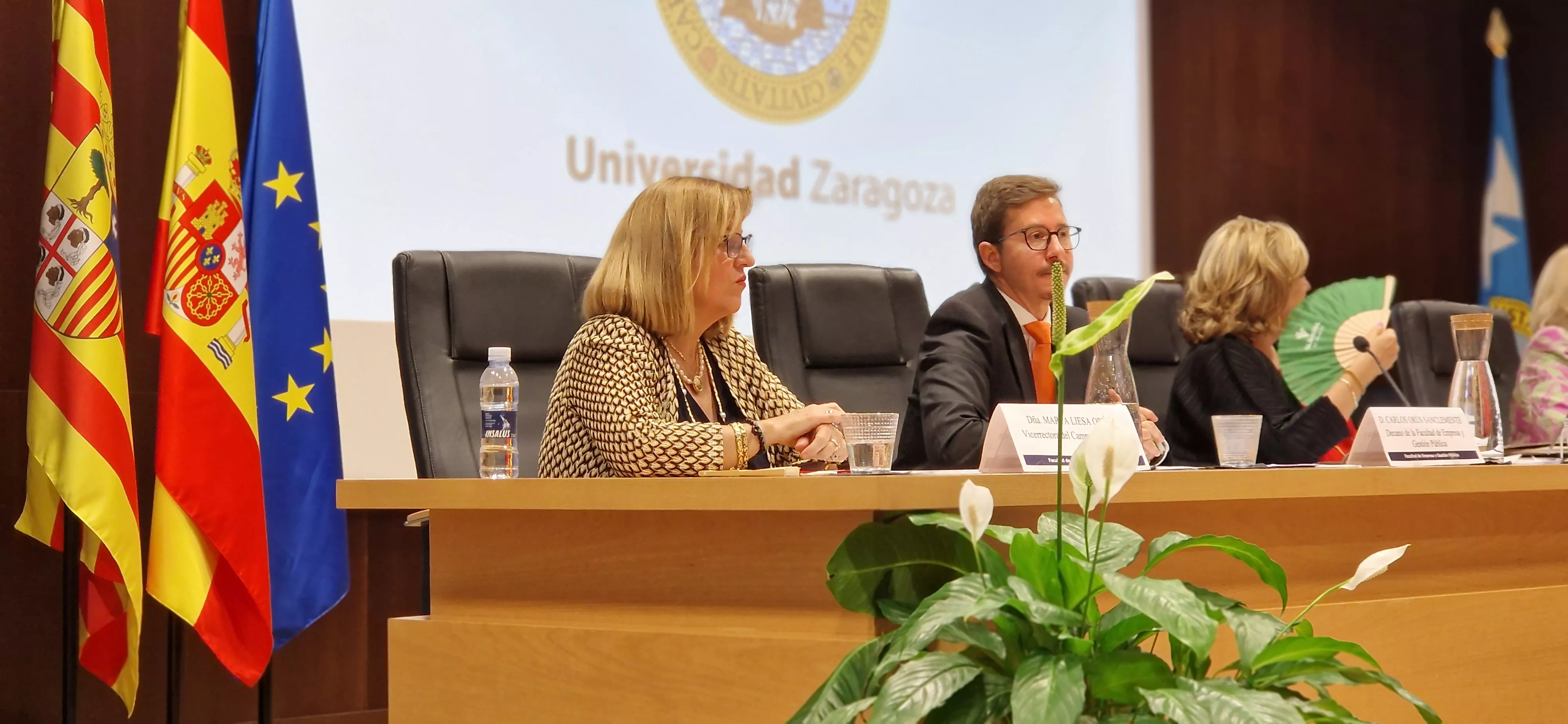 Toma de posesión del nuevo decano de la Facultad de Empresa, Carlos Orús Sanclemente. Foto Myriam Martínez