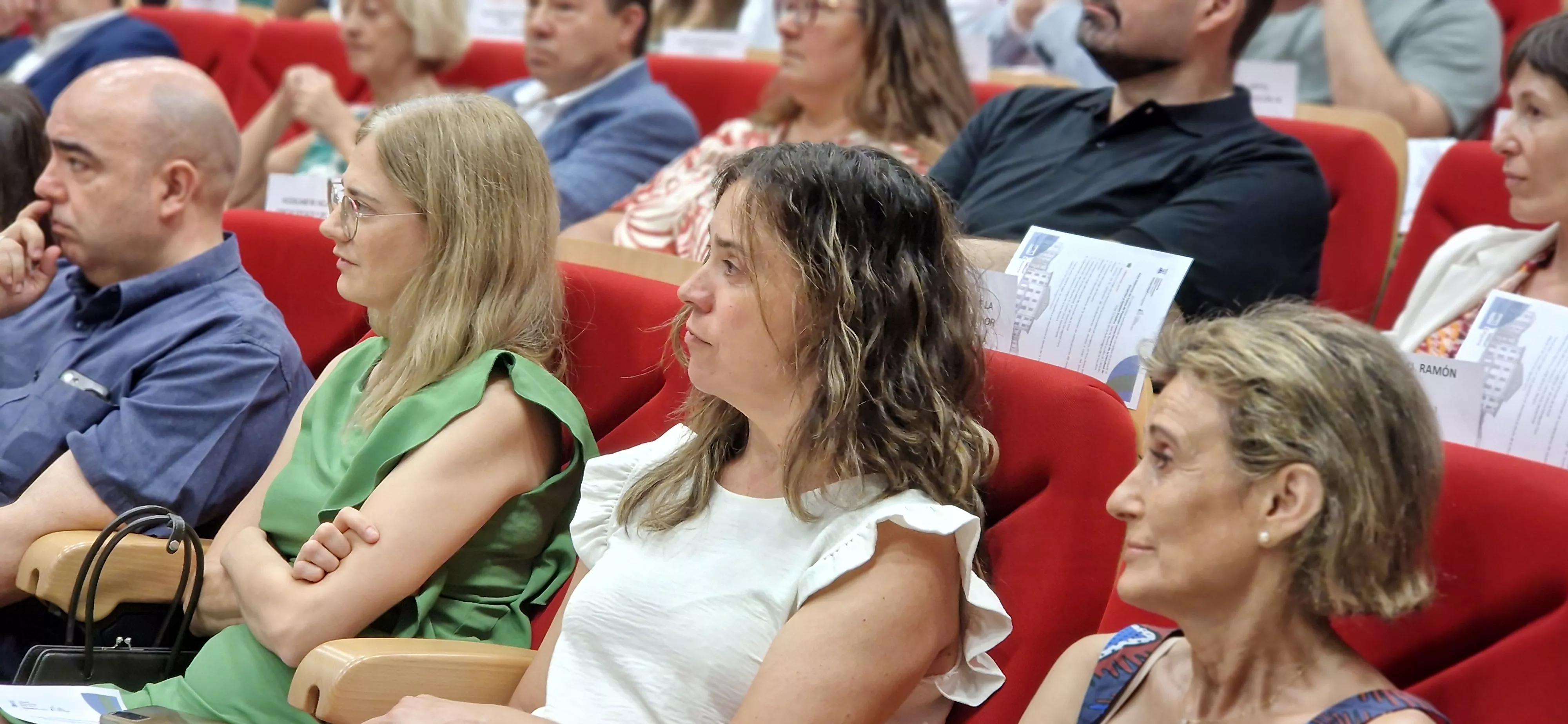 Toma de posesión del nuevo decano de la Facultad de Empresa, Carlos Orús Sanclemente. Foto Myriam Martínez