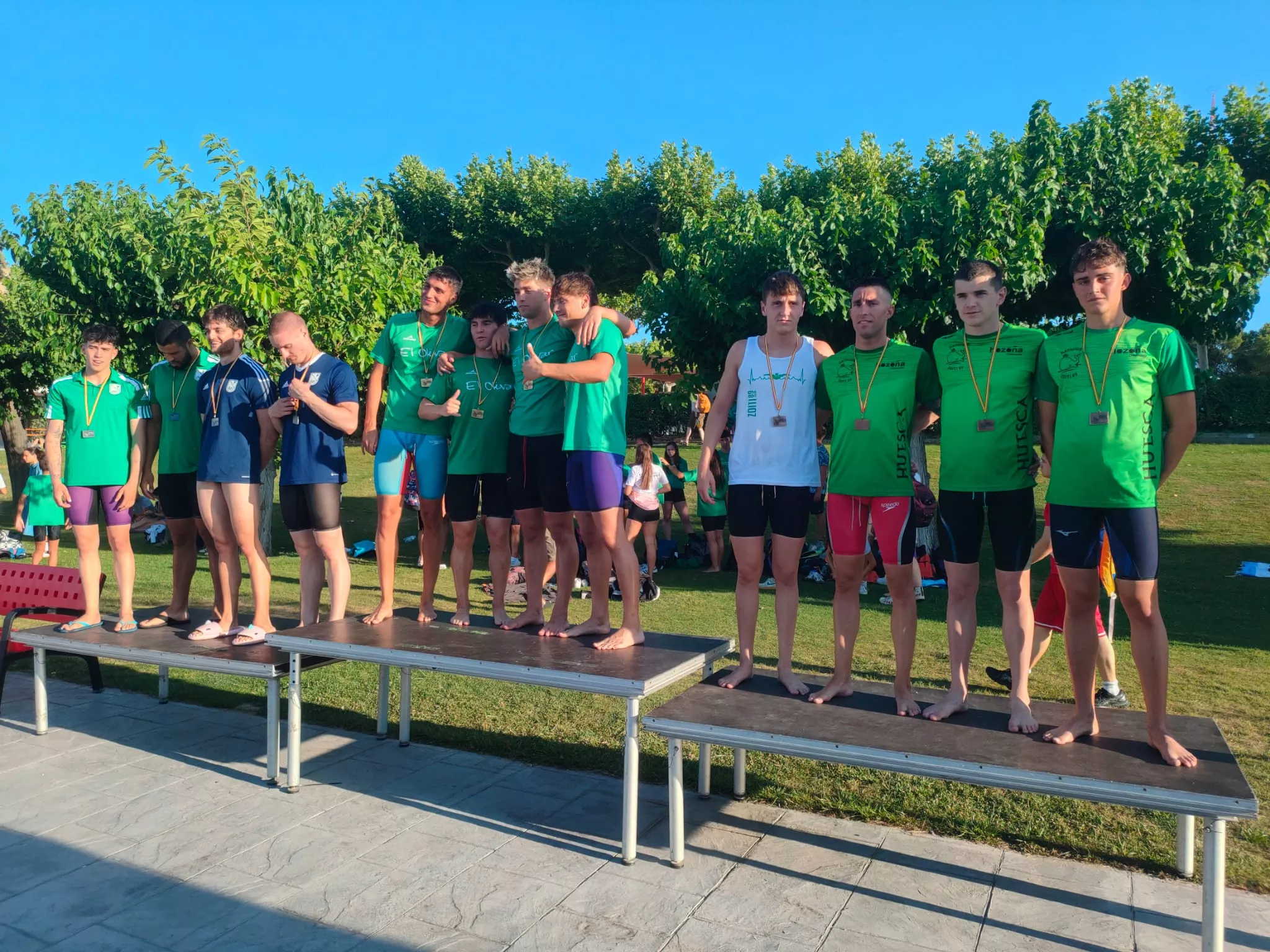 Medalla de bronce 4 x 100 m. estilo libre absoltuo