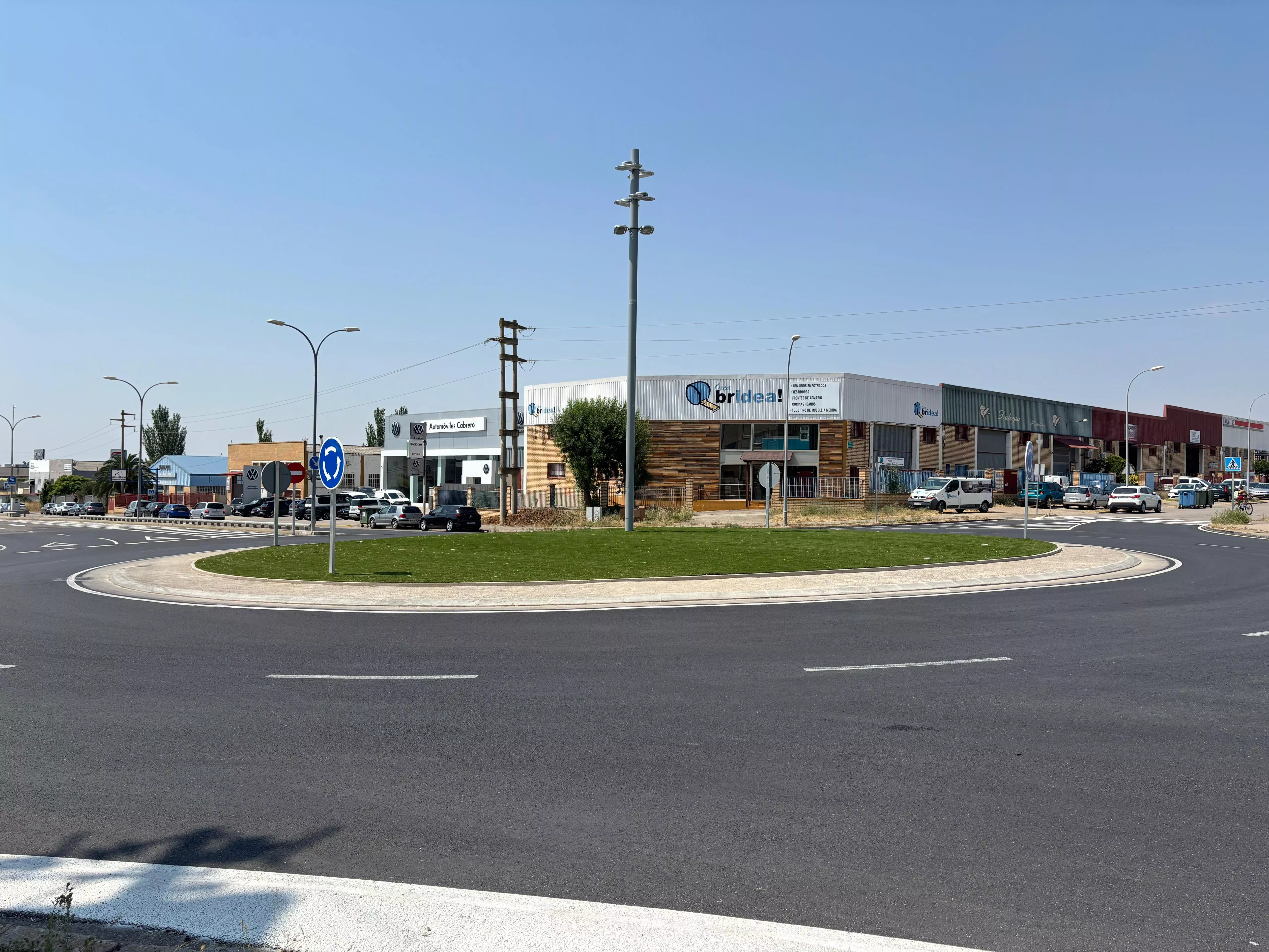 Rotonda de la Ronda de la Industria