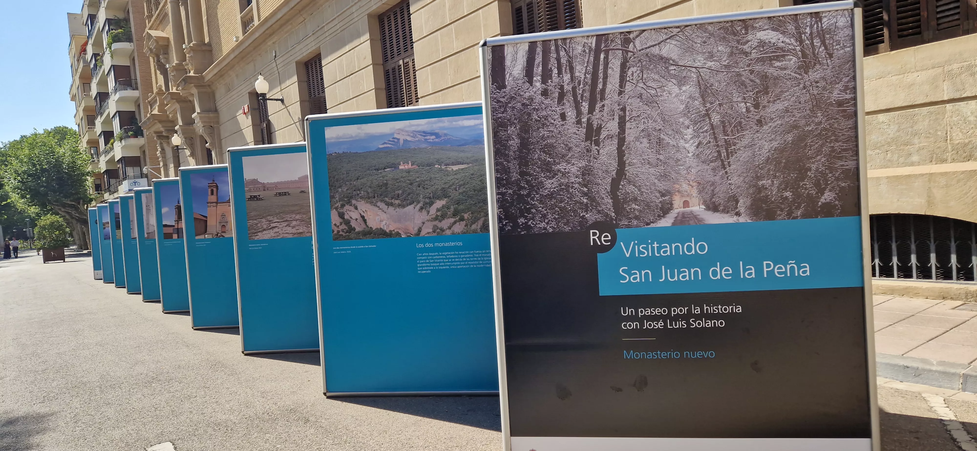 Exposición “Un paseo por la historia con José Luis Solano” en Huesca. Foto Myriam Martínez