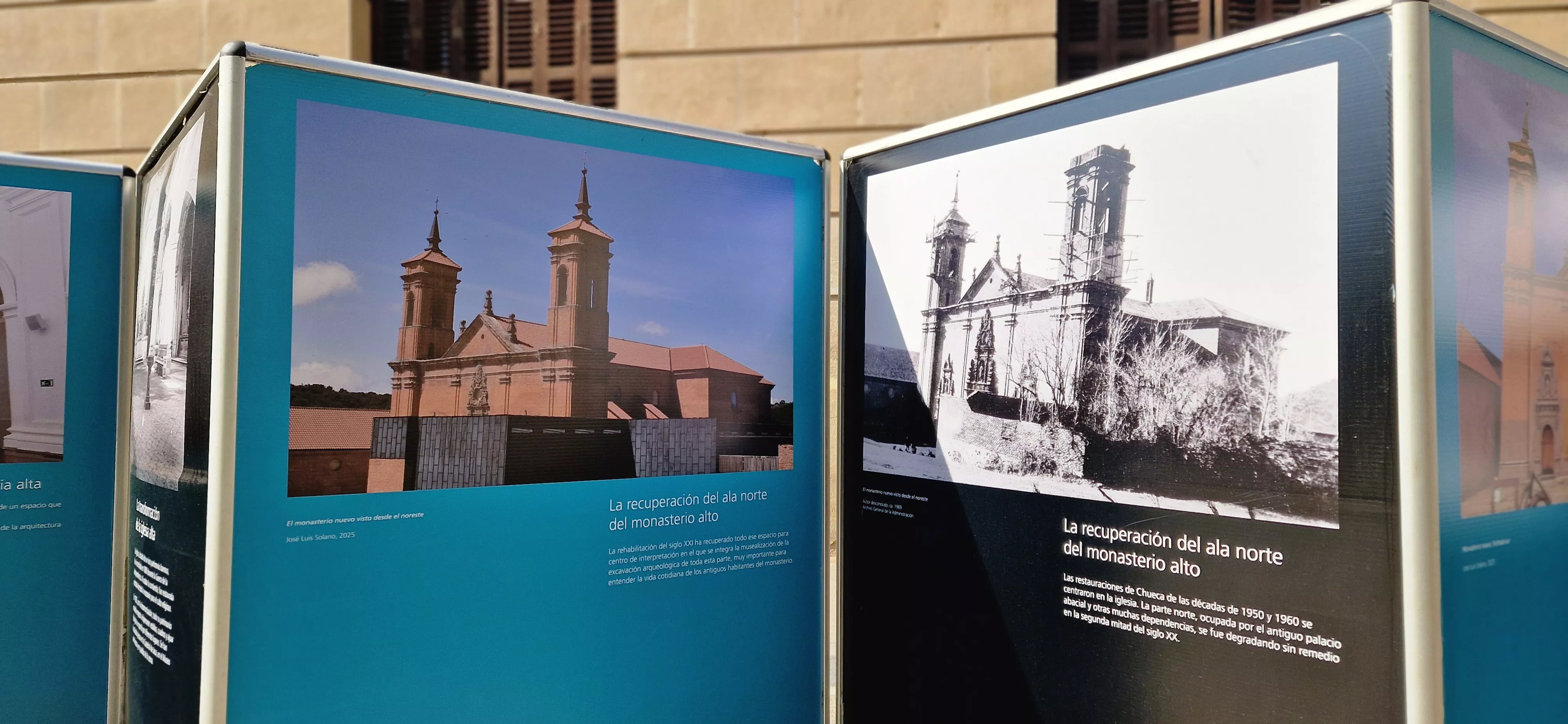 Exposición “Un paseo por la historia con José Luis Solano” en Huesca. Foto Myriam Martínez