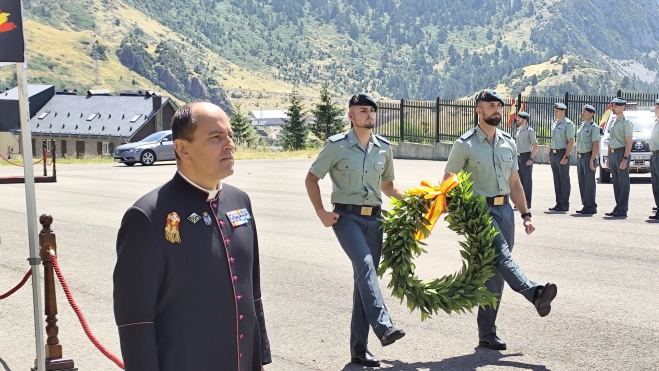 CLAUSURA XXXVII CURSO Acto de homenaje a los caidos 02 CLAUSURA XXXVII CURSO Acto de homenaje a los caidos 02