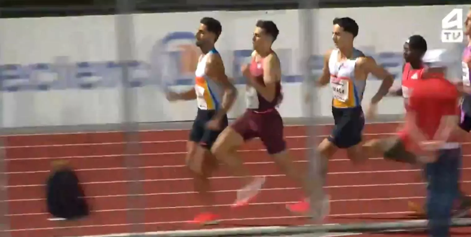 Oriach, tercero, durante la carrera de Nancy.