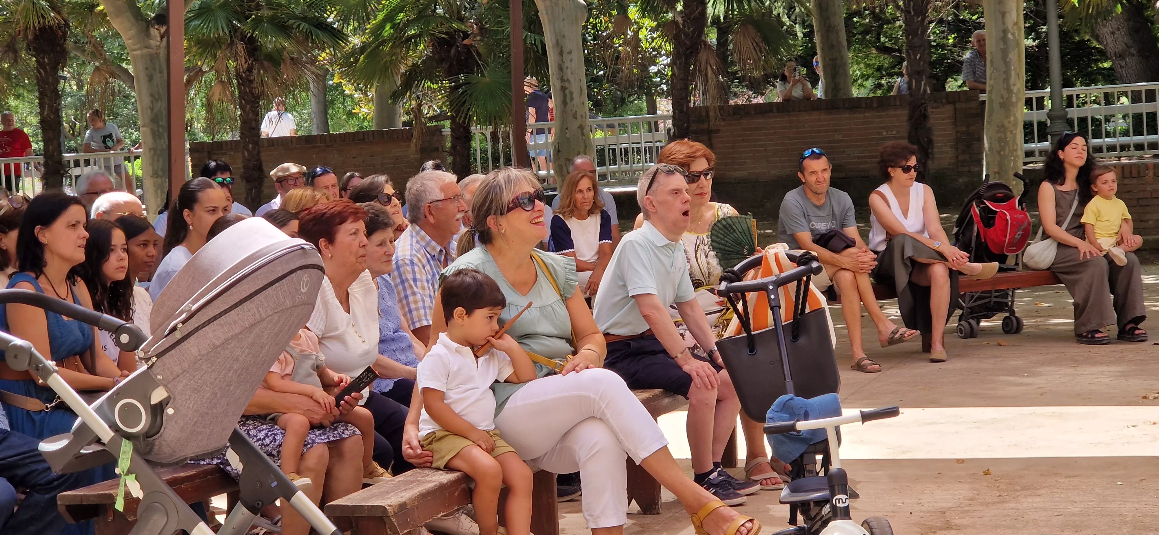 Gala fin de curso de la Escuela de Folclore Alborozo. Foto Myriam Martínez