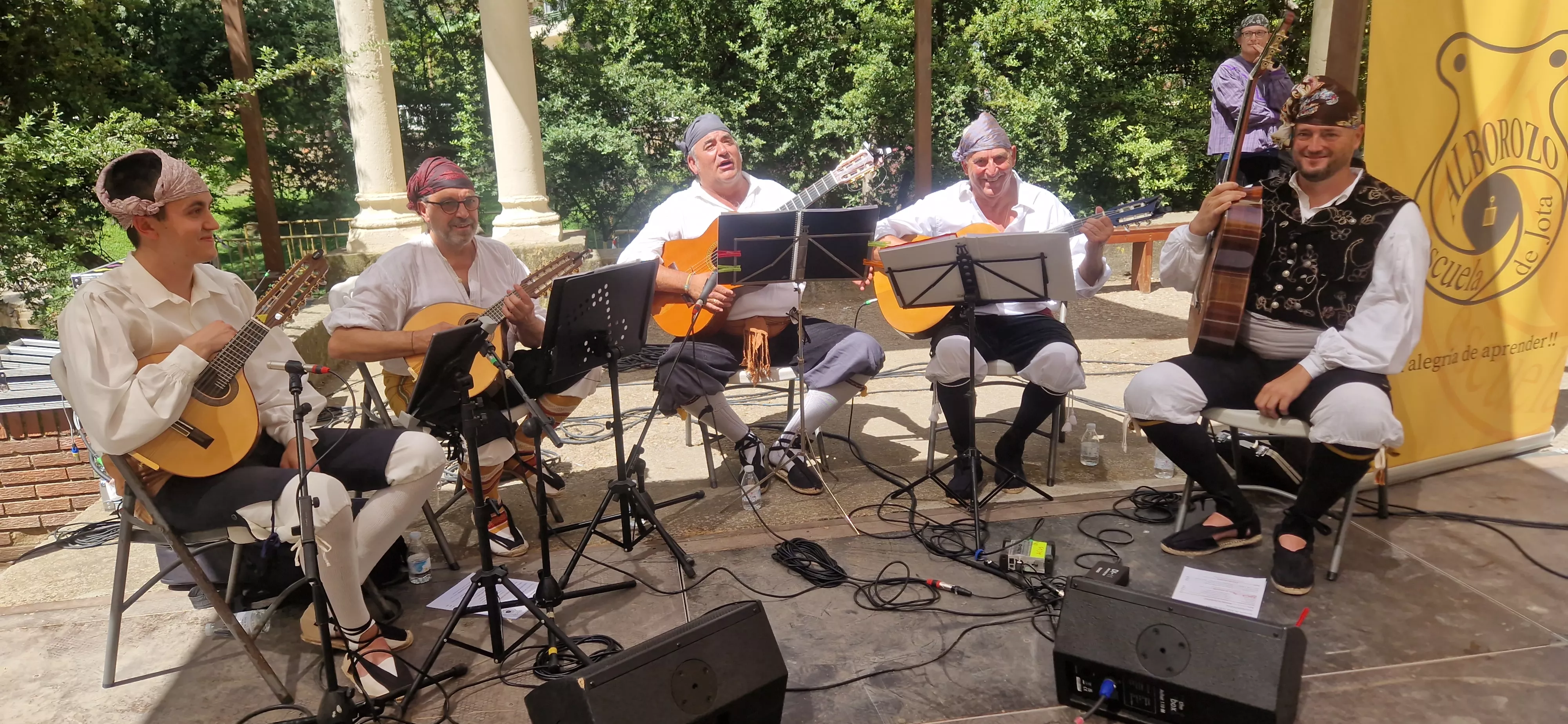 Gala fin de curso de la Escuela de Folclore Alborozo. Foto Myriam Martínez