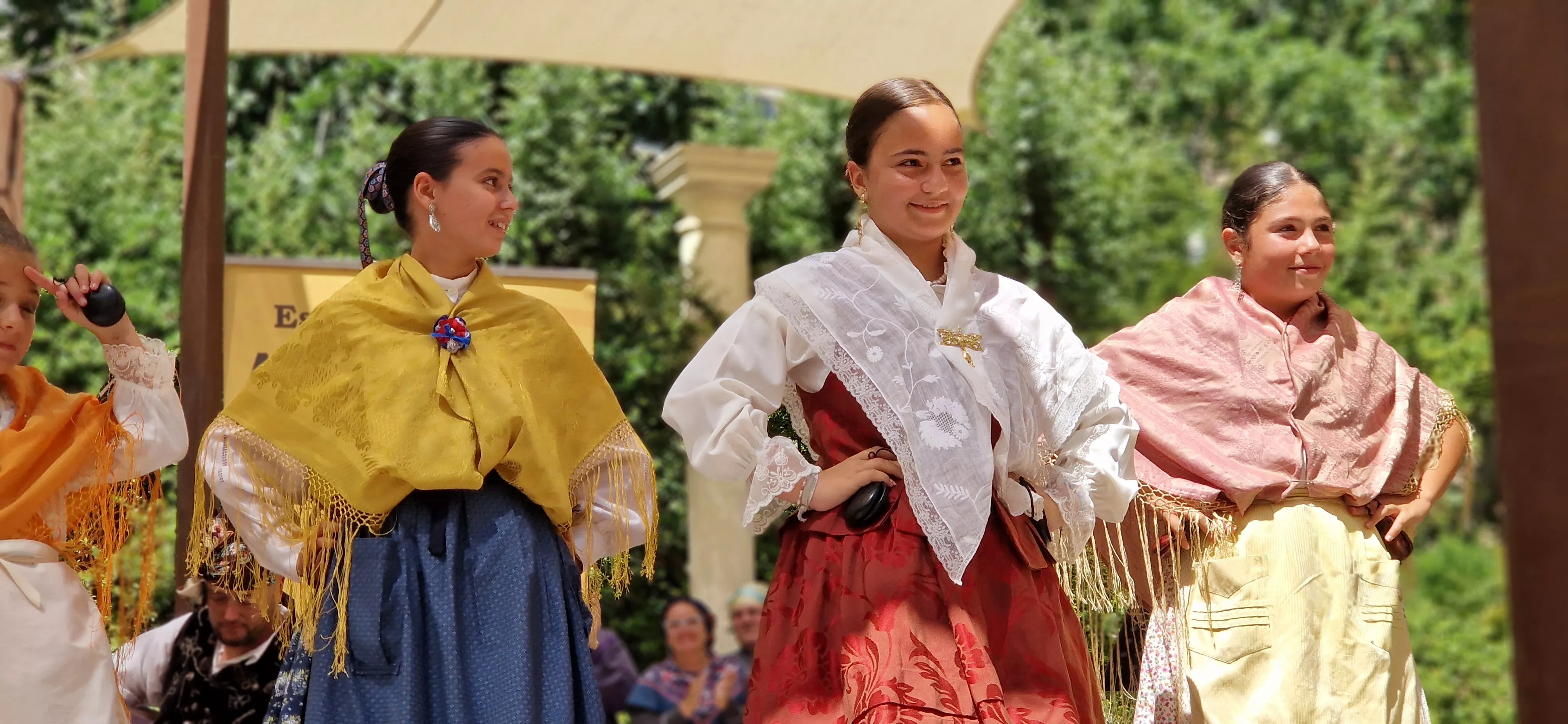 Gala fin de curso de la Escuela de Folclore Alborozo. Foto Myriam Martínez