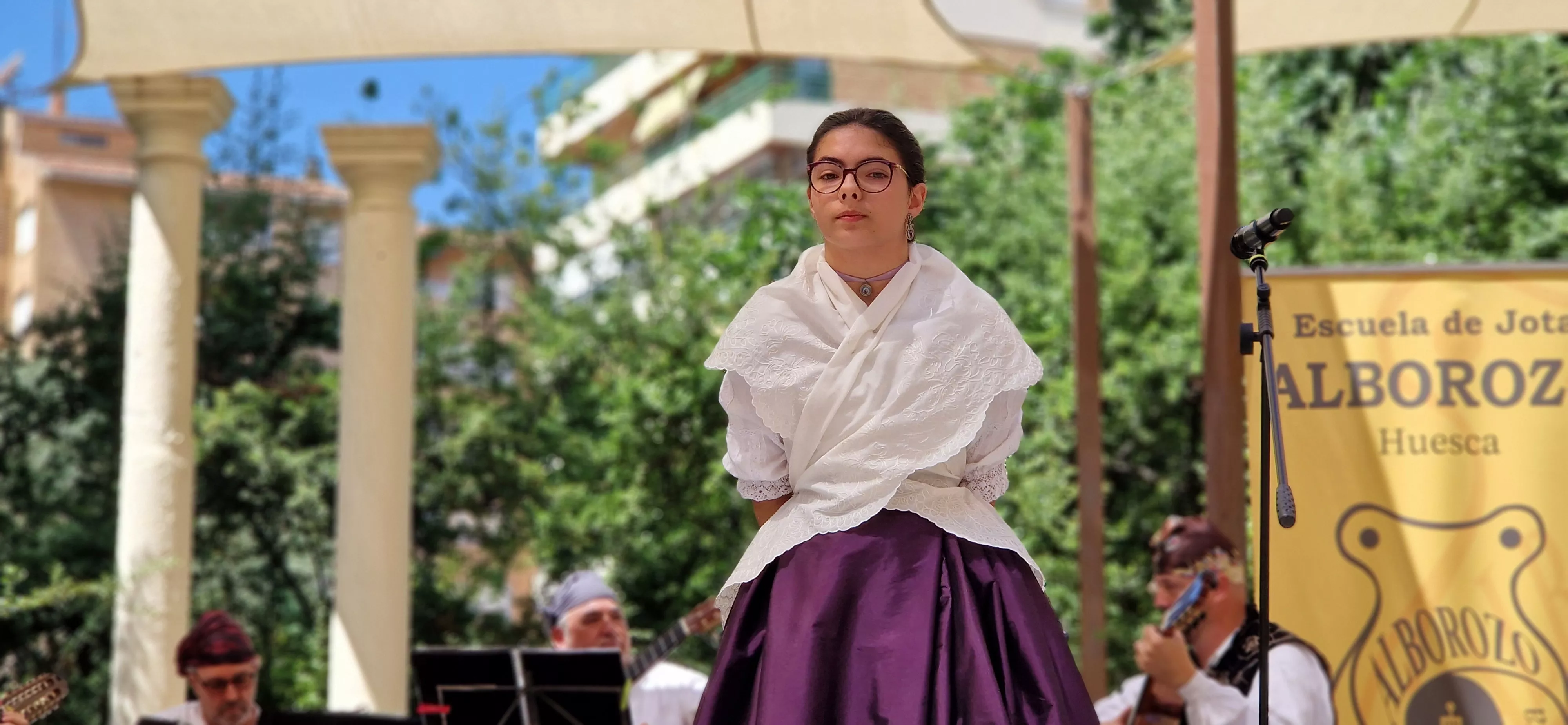 Gala fin de curso de la Escuela de Folclore Alborozo. Foto Myriam Martínez