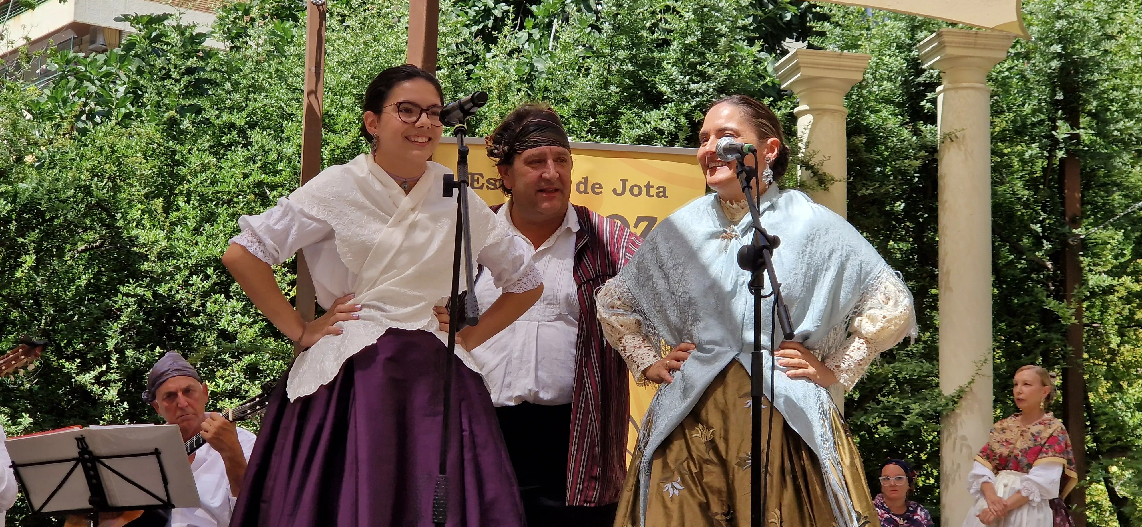 Gala fin de curso de la Escuela de Folclore Alborozo. Foto Myriam Martínez